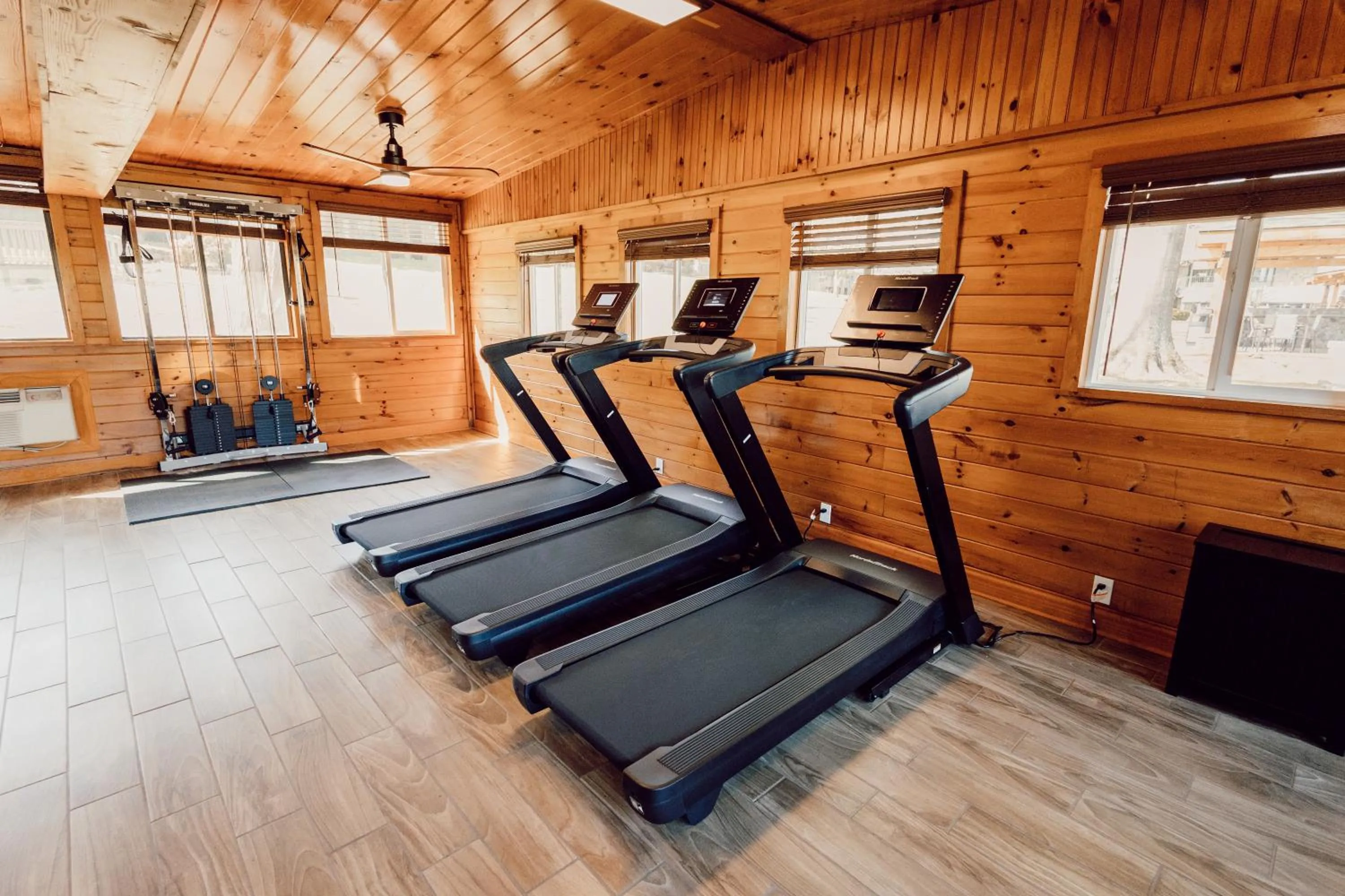 Fitness centre/facilities in Tremont Lodge & Resort