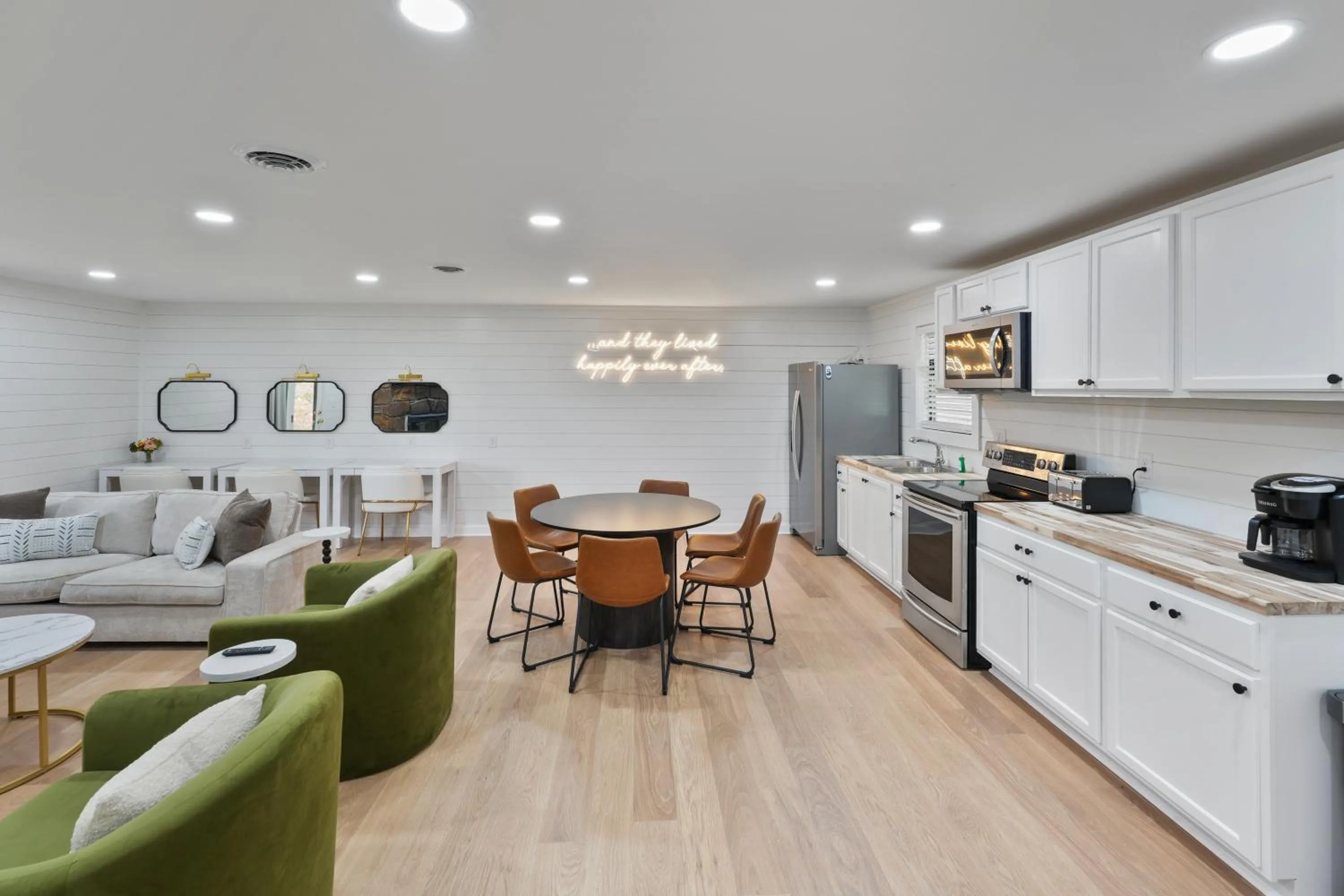 Coffee/tea facilities in Tremont Lodge & Resort