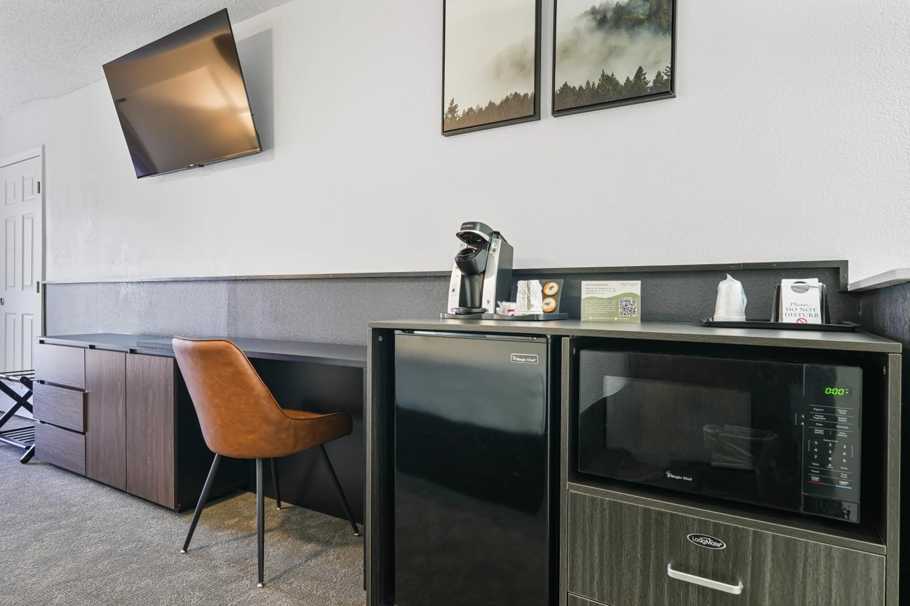 TV and multimedia in Tremont Lodge & Resort