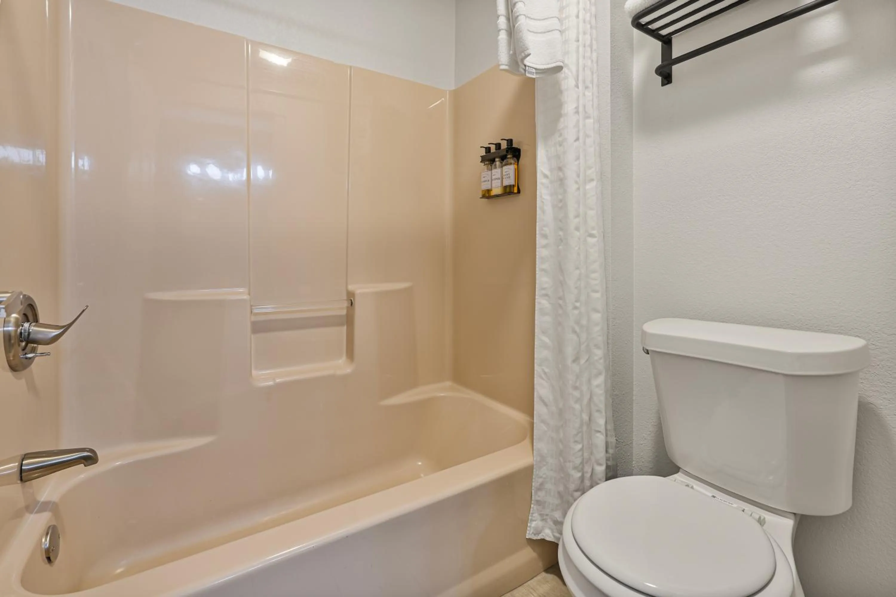 Bathroom in Tremont Lodge & Resort