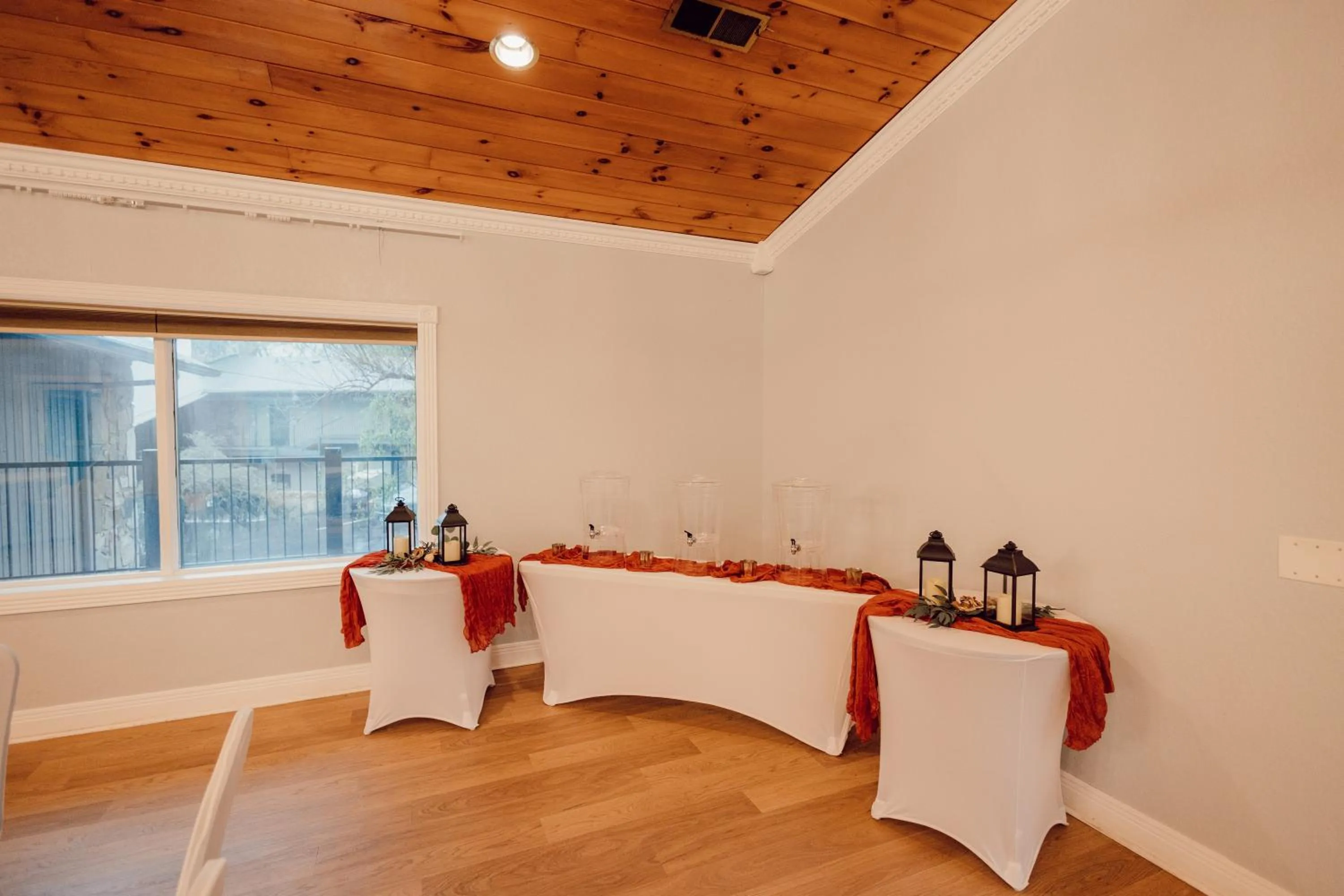 wedding in Tremont Lodge & Resort