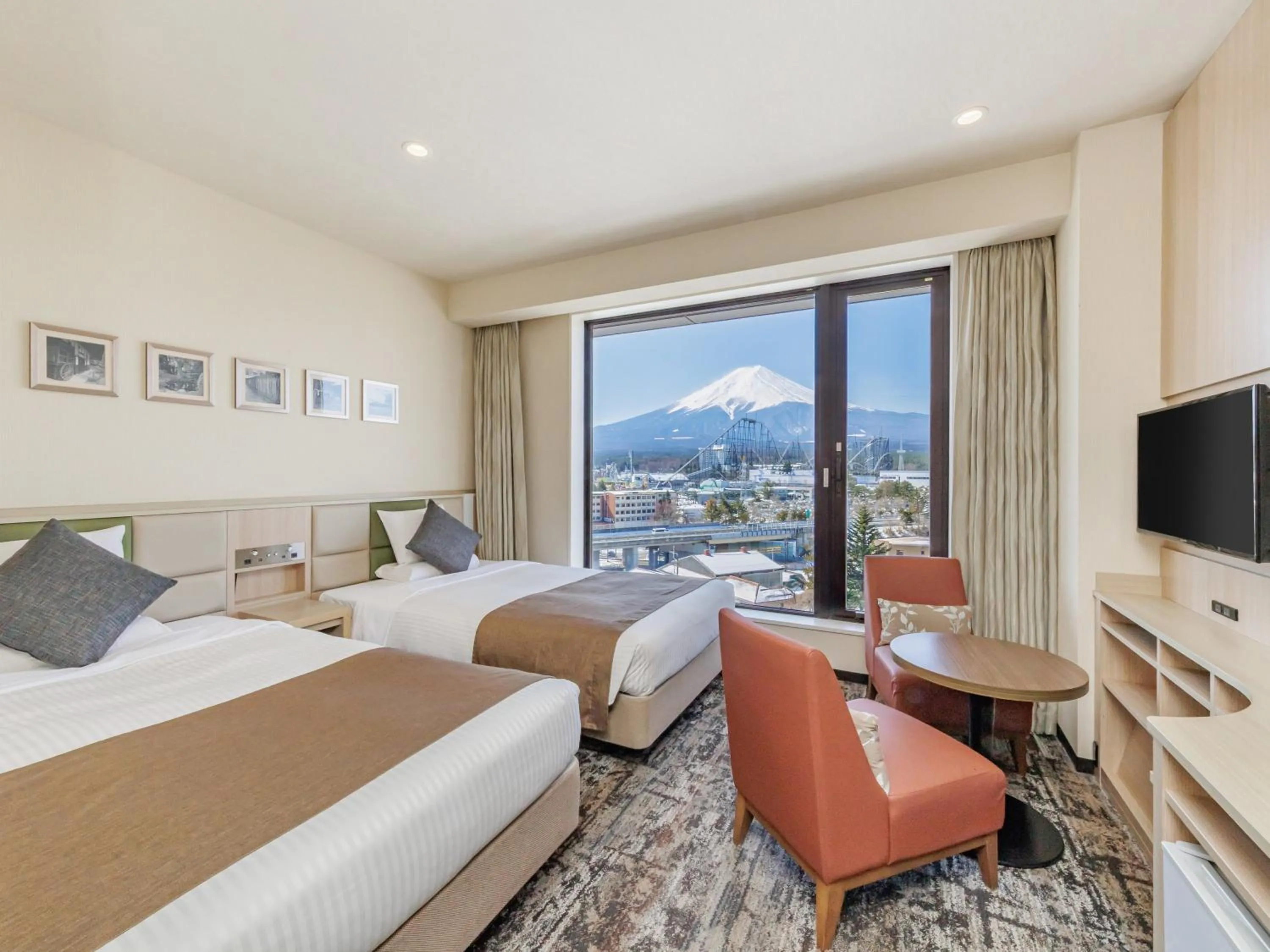 Bed in HOTEL MYSTAYS Fuji Onsen Resort