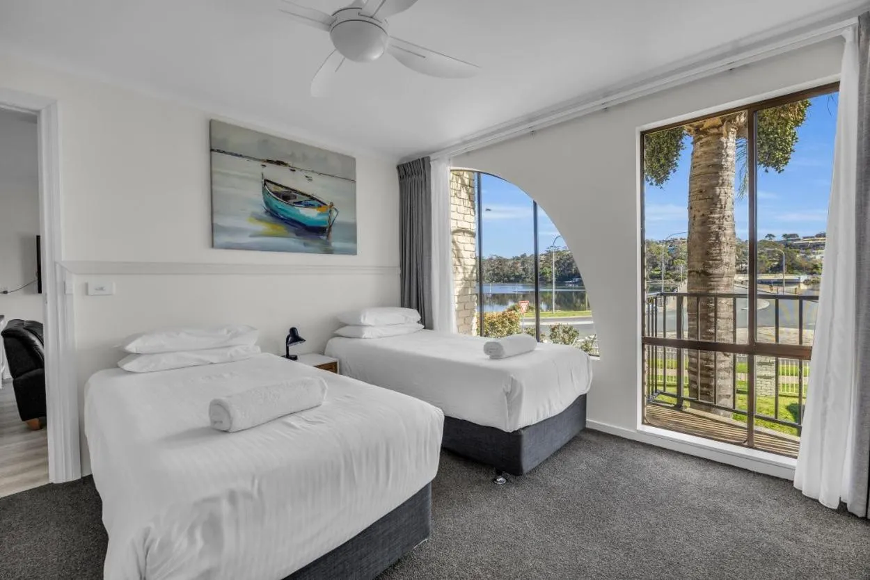 Bed in Aquarius Merimbula