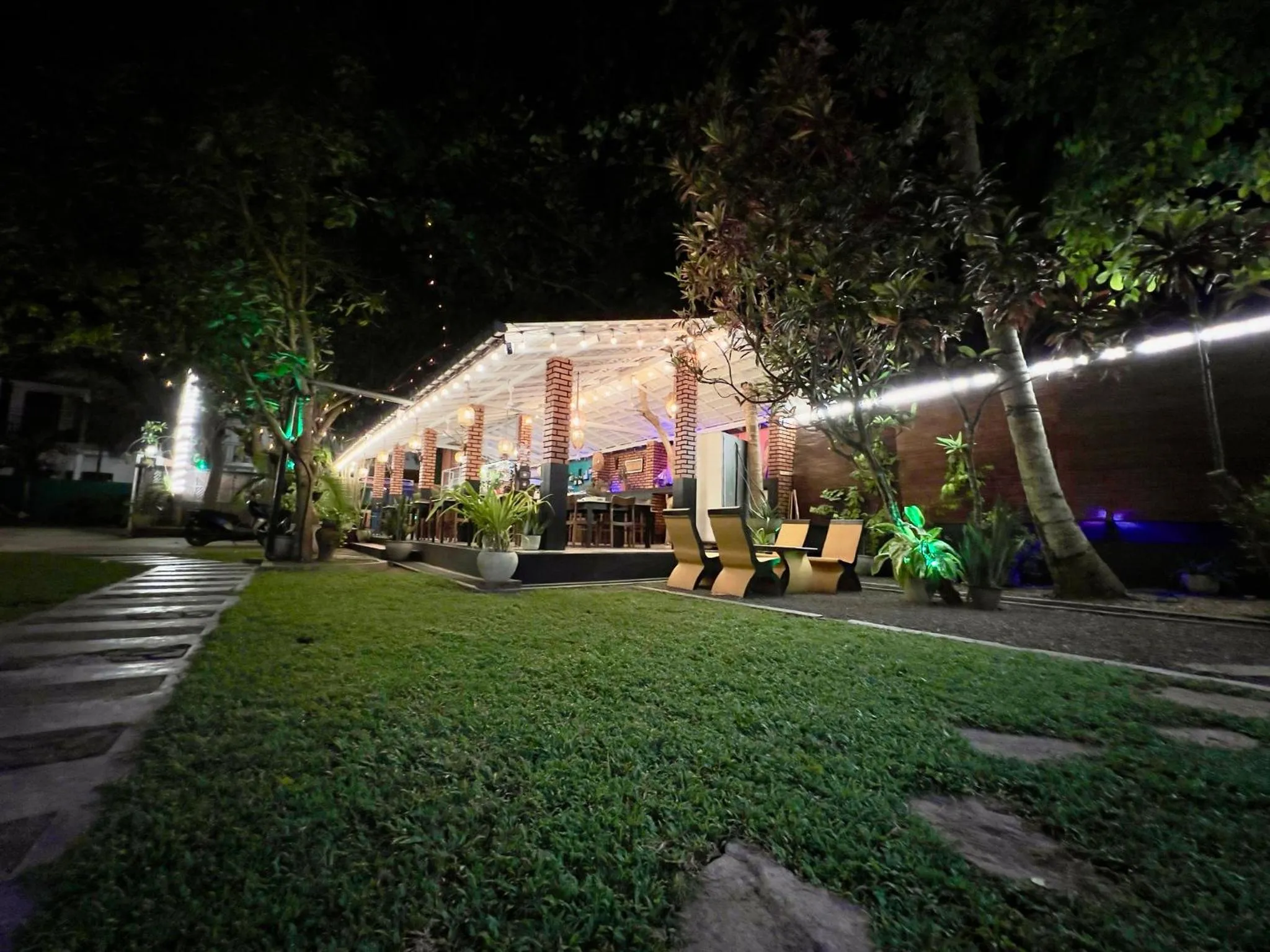 Night in Crystal Palace