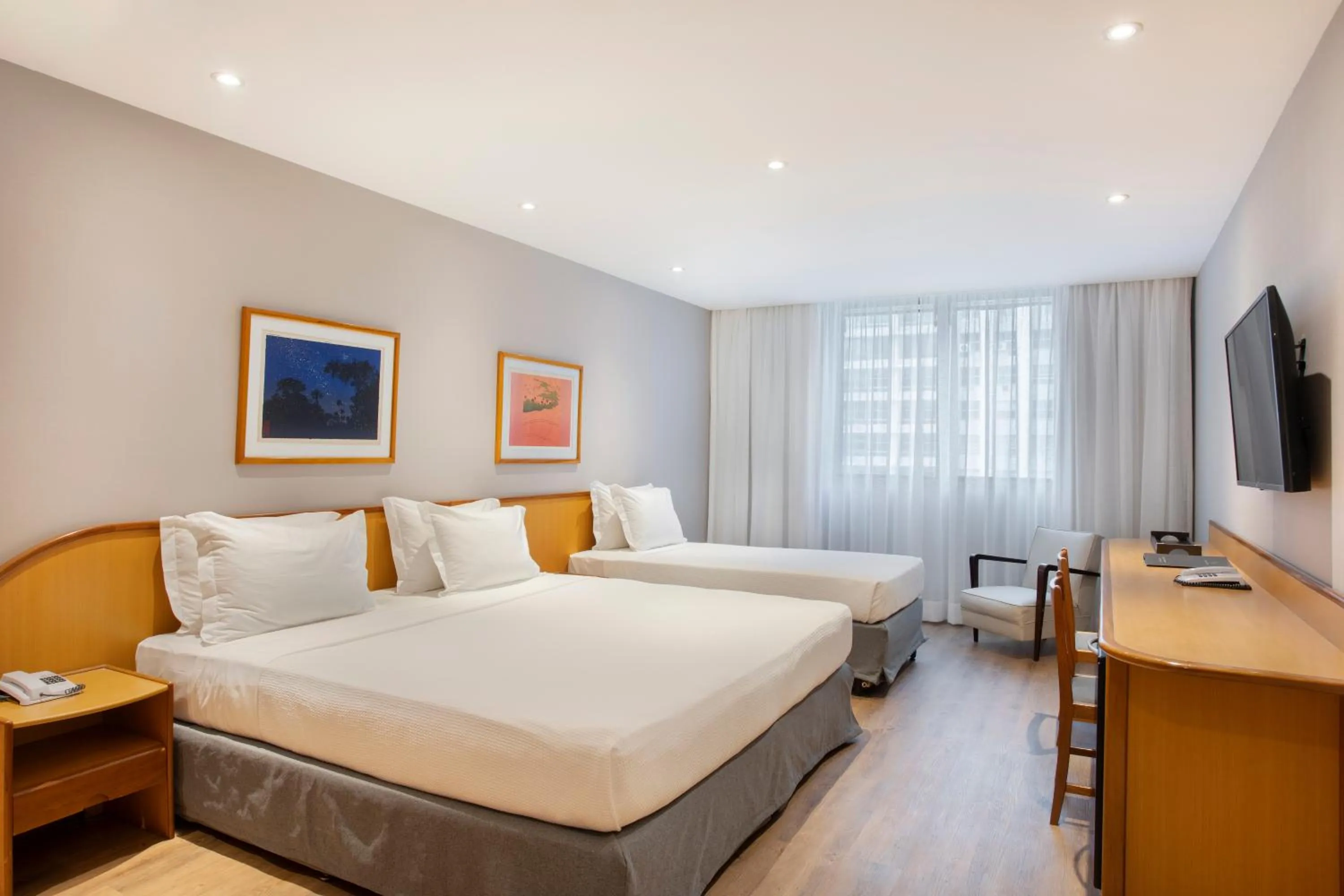 Bed in Windsor Guanabara Hotel