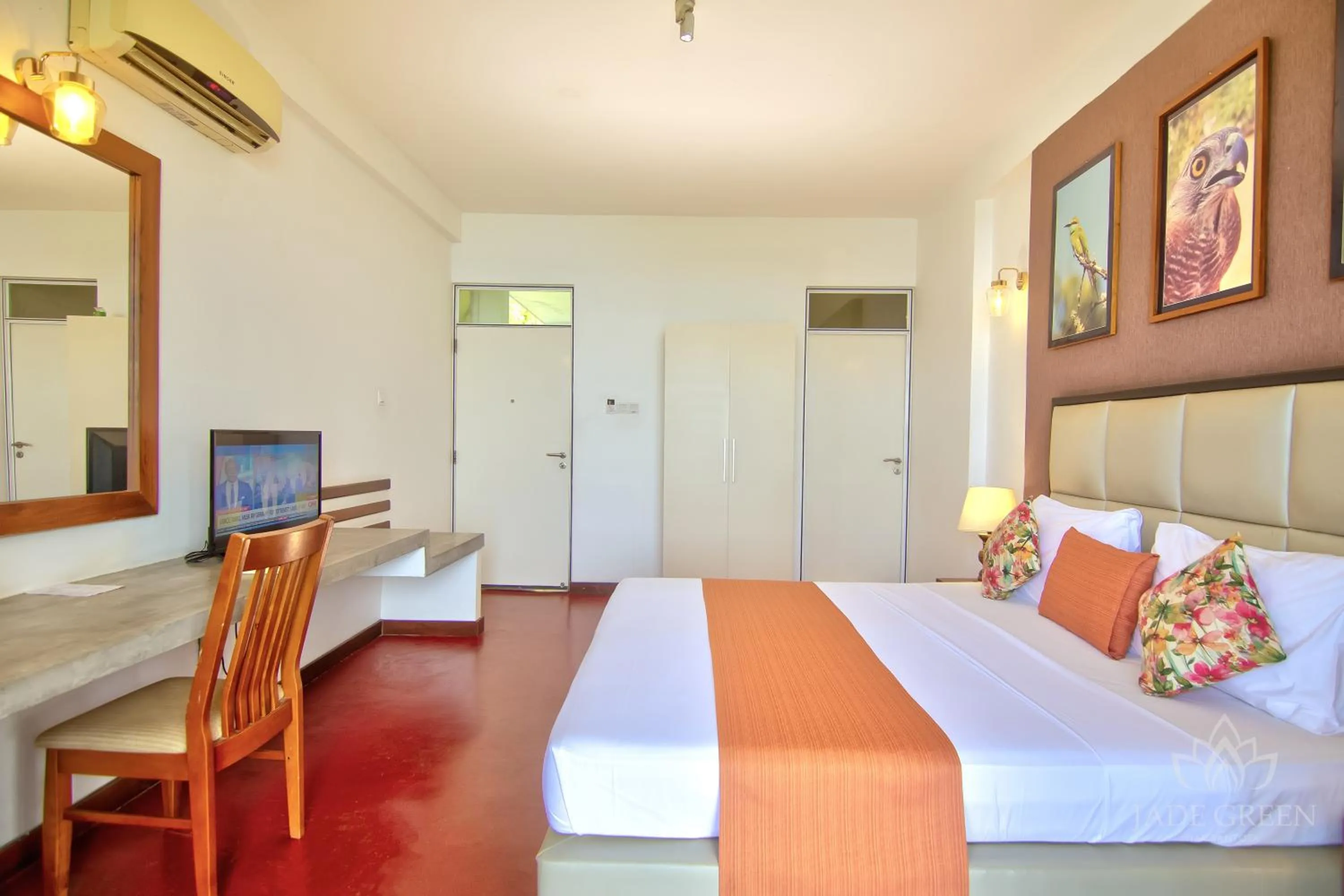 Bed in Jade Green Hotel Hambantota