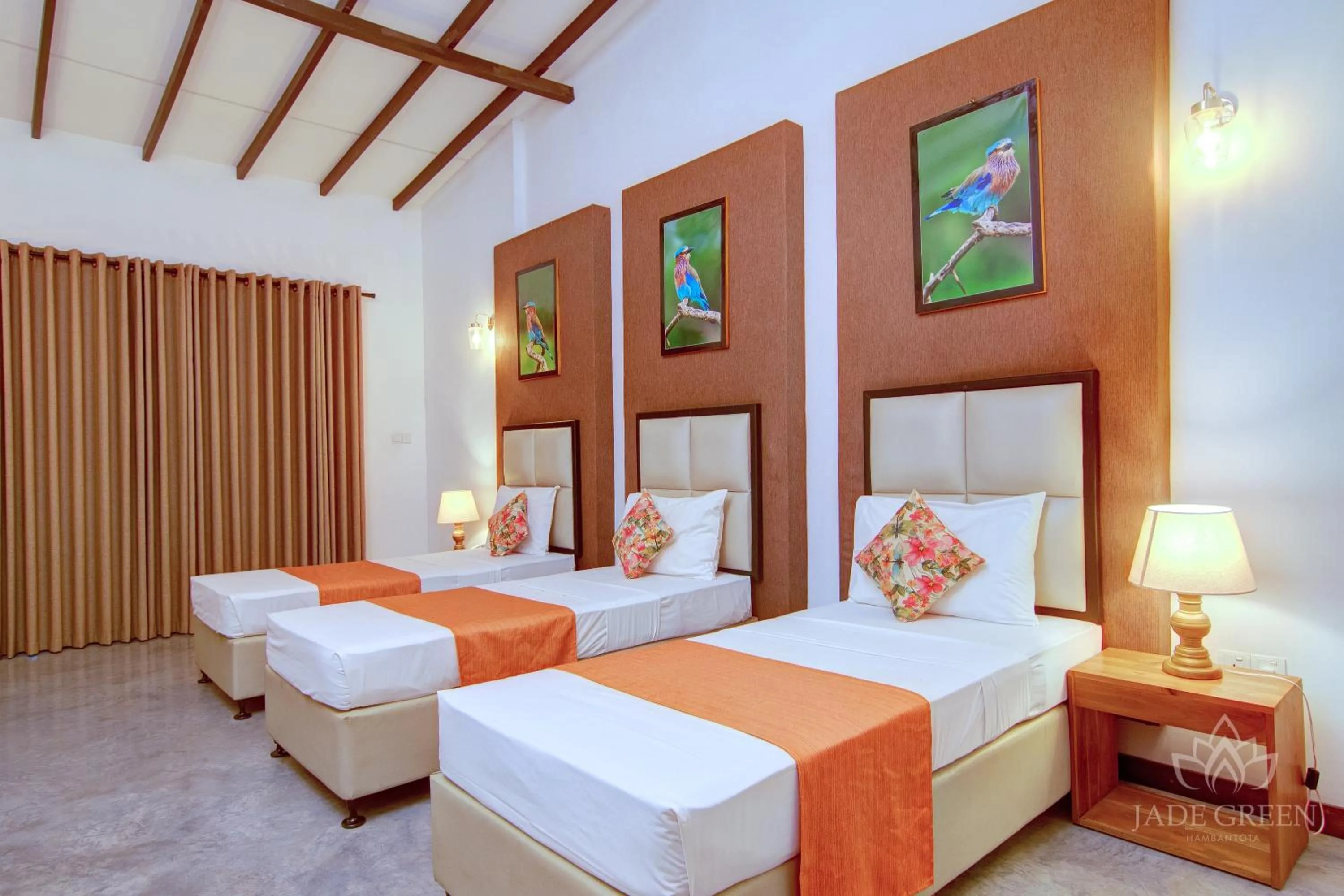 Bed in Jade Green Hotel Hambantota