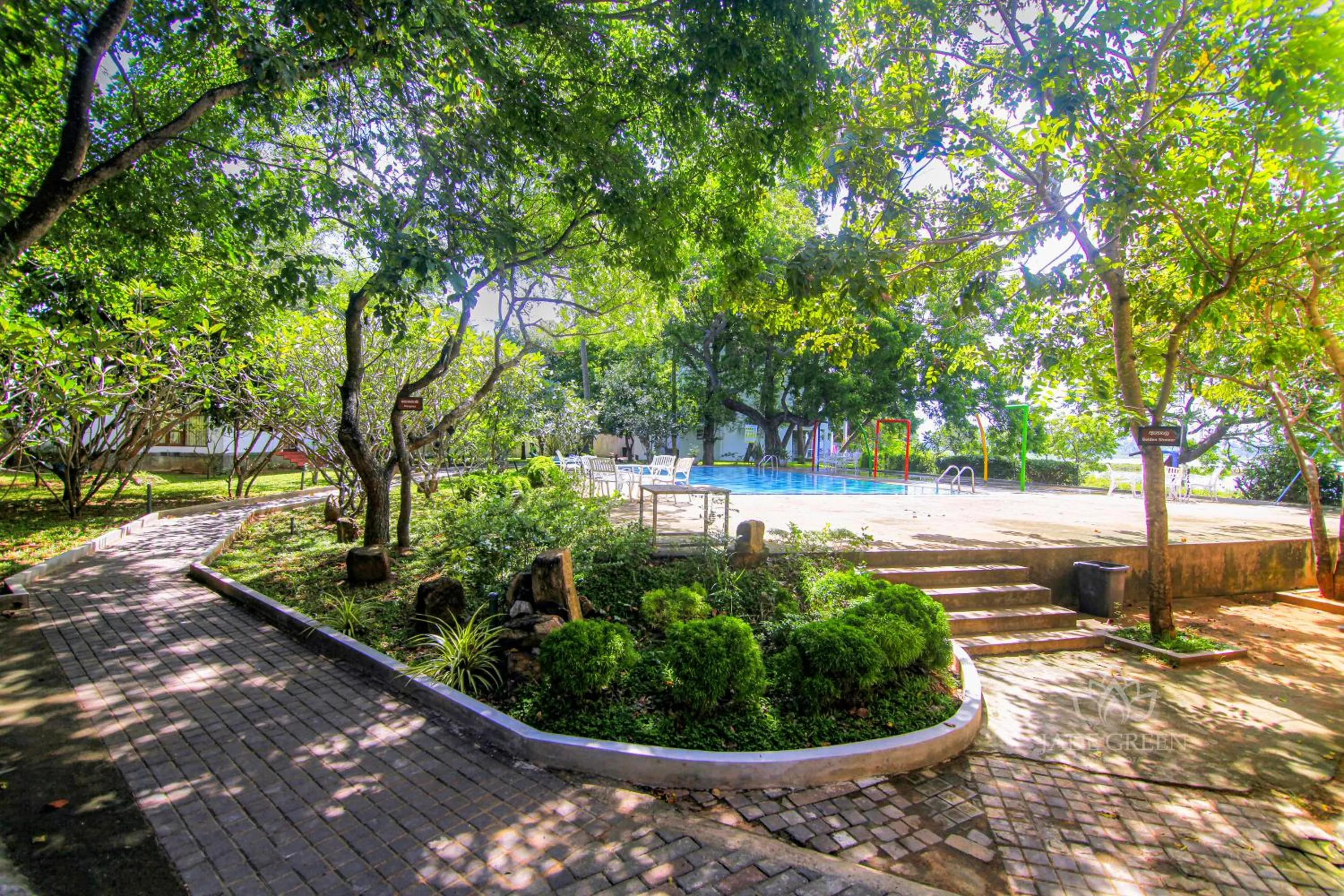 Garden in Jade Green Hotel Hambantota
