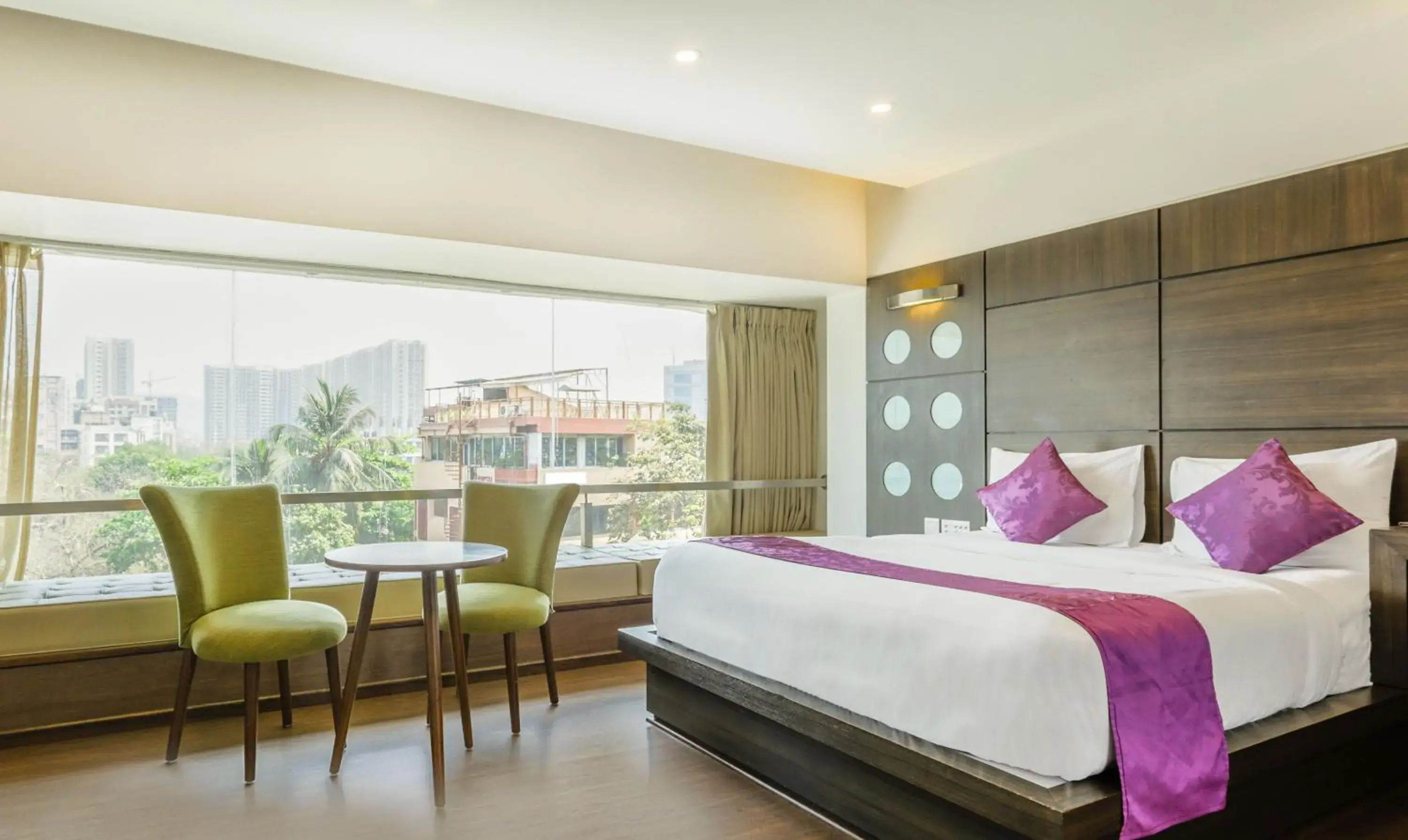 Photo of the whole room, Bed in Hotel Metropolis Photo of the whole room, Bed in Hotel Metropolis