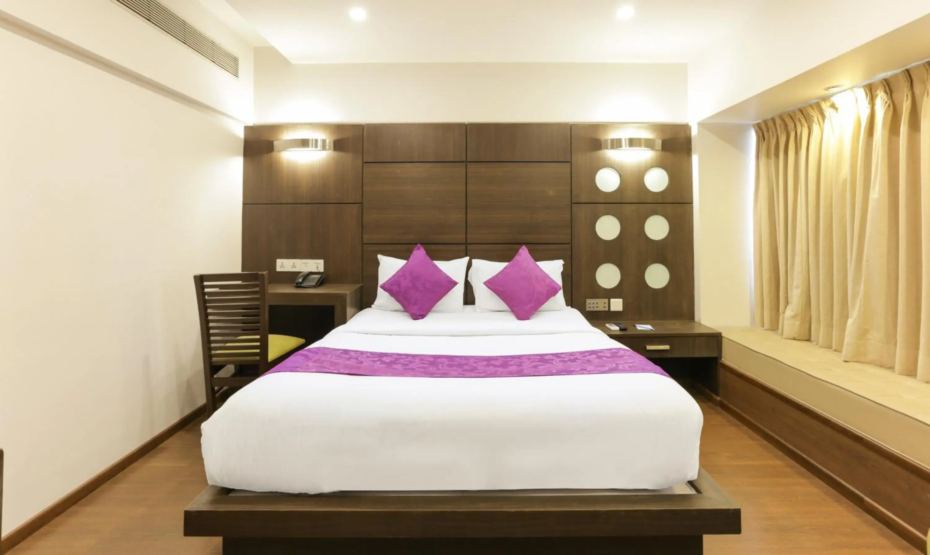 Bed in Hotel Metropolis Bed in Hotel Metropolis