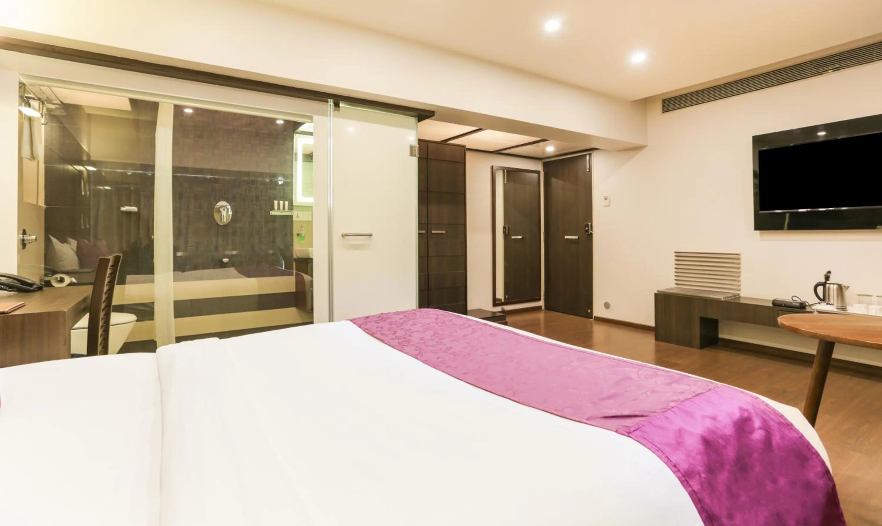 Bed in Hotel Metropolis