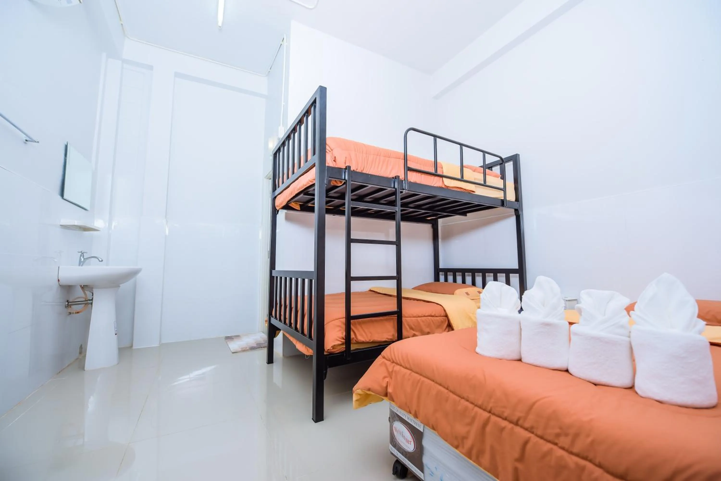 Bed in Nadpob Mansion