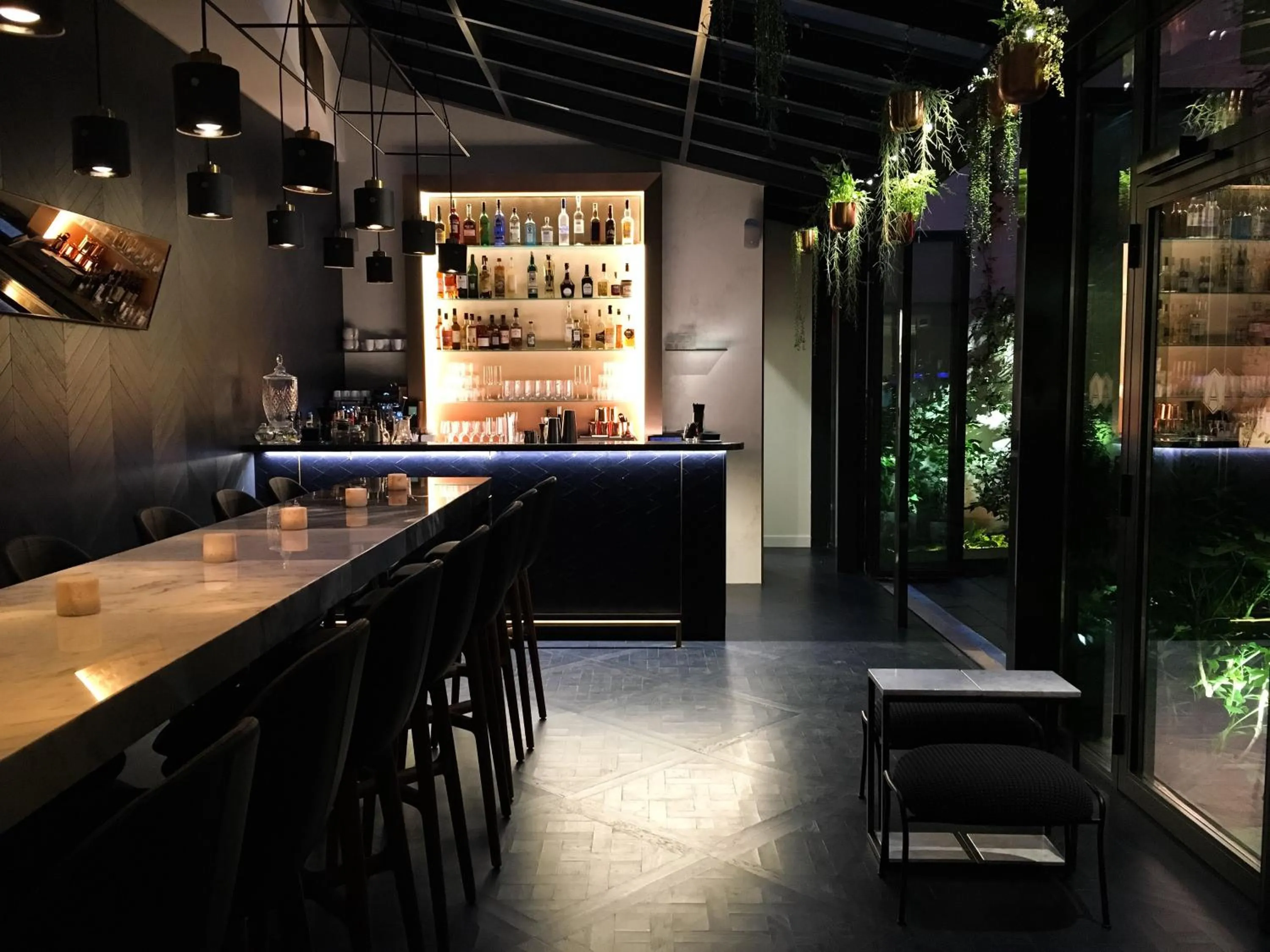 Lounge or bar in Perpetual Elysée Montaigne