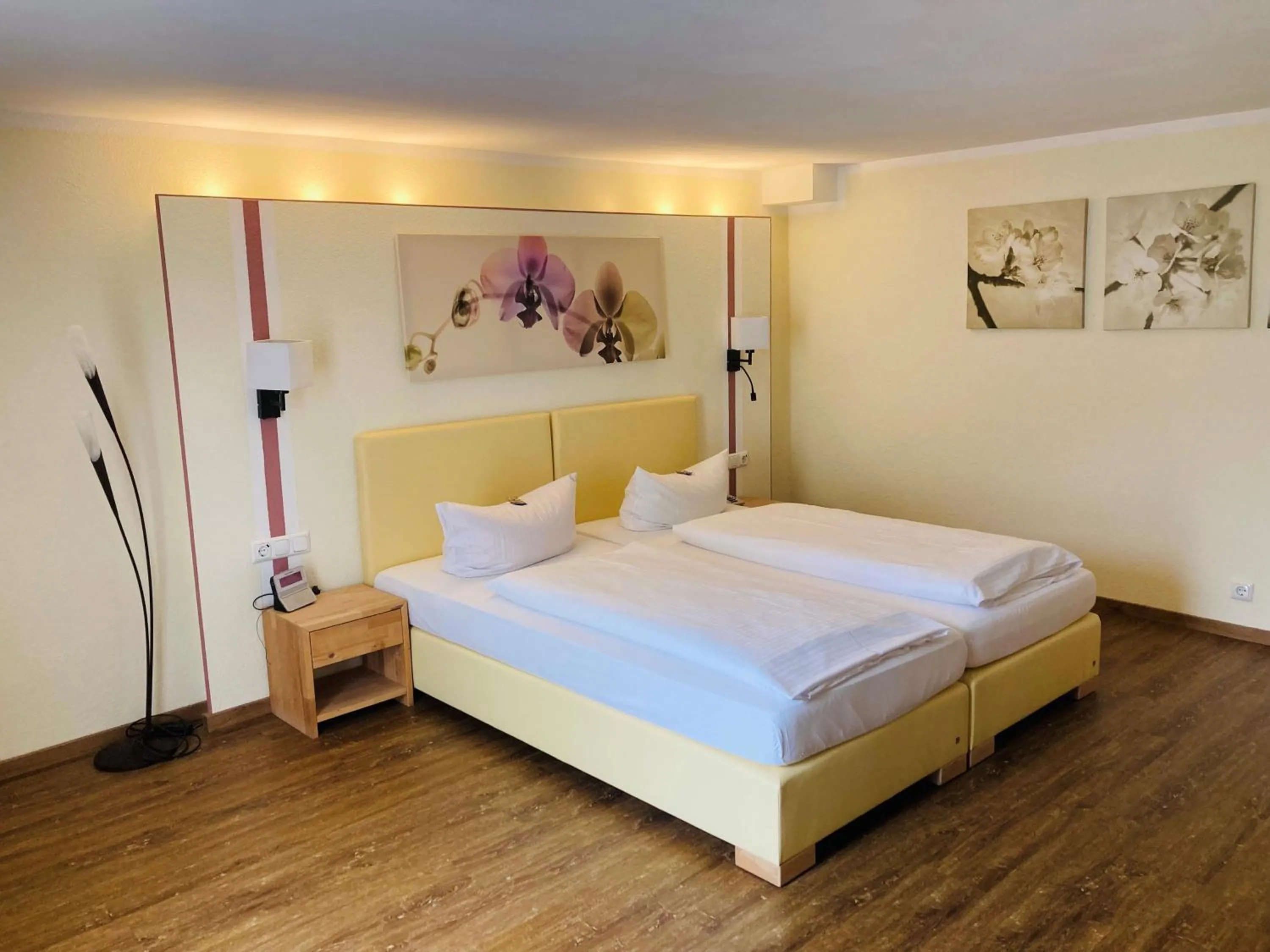 Bed in Hotel Rheingraf