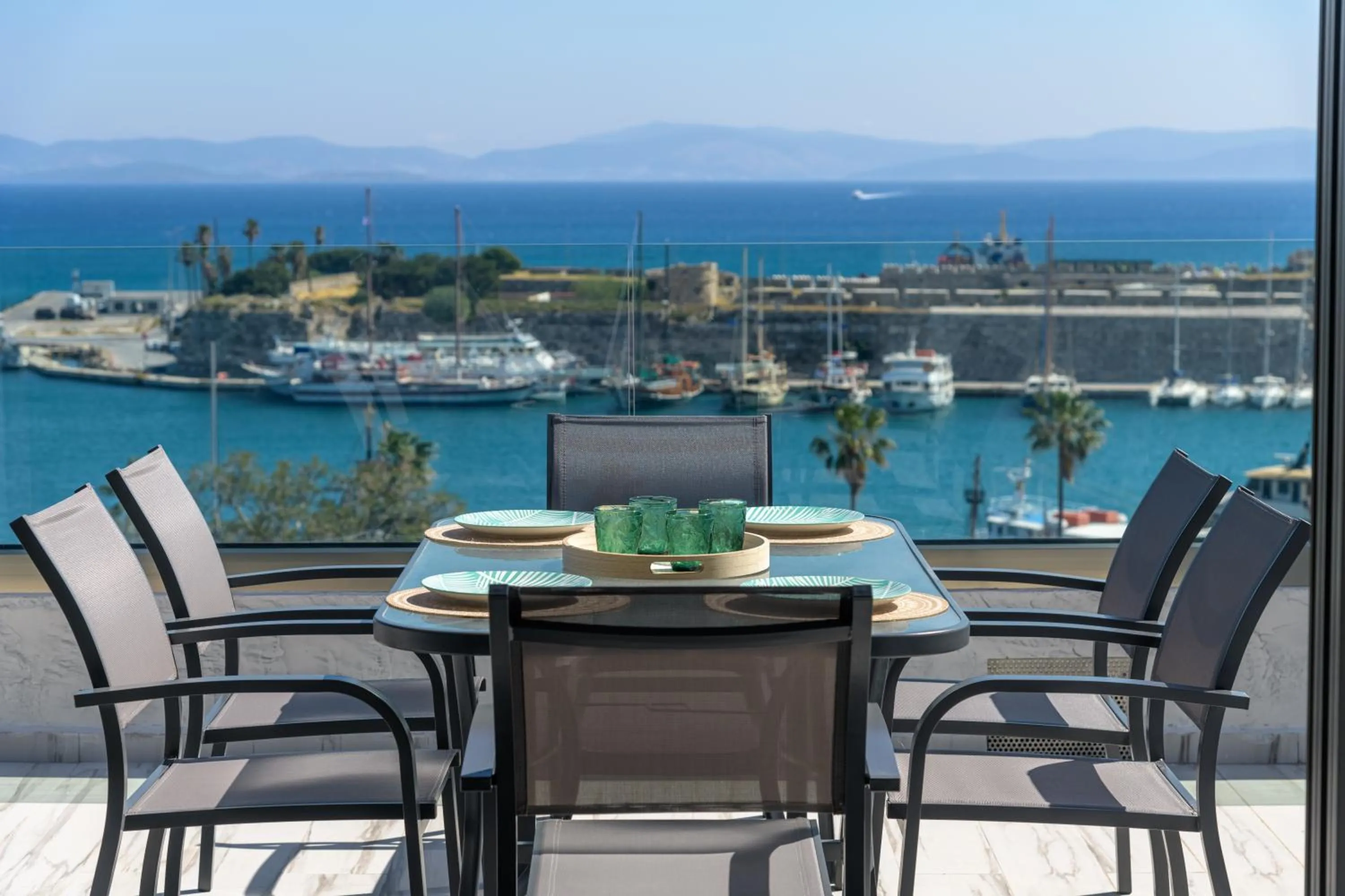 Balcony/Terrace in Alexandra Hotel&Apartments