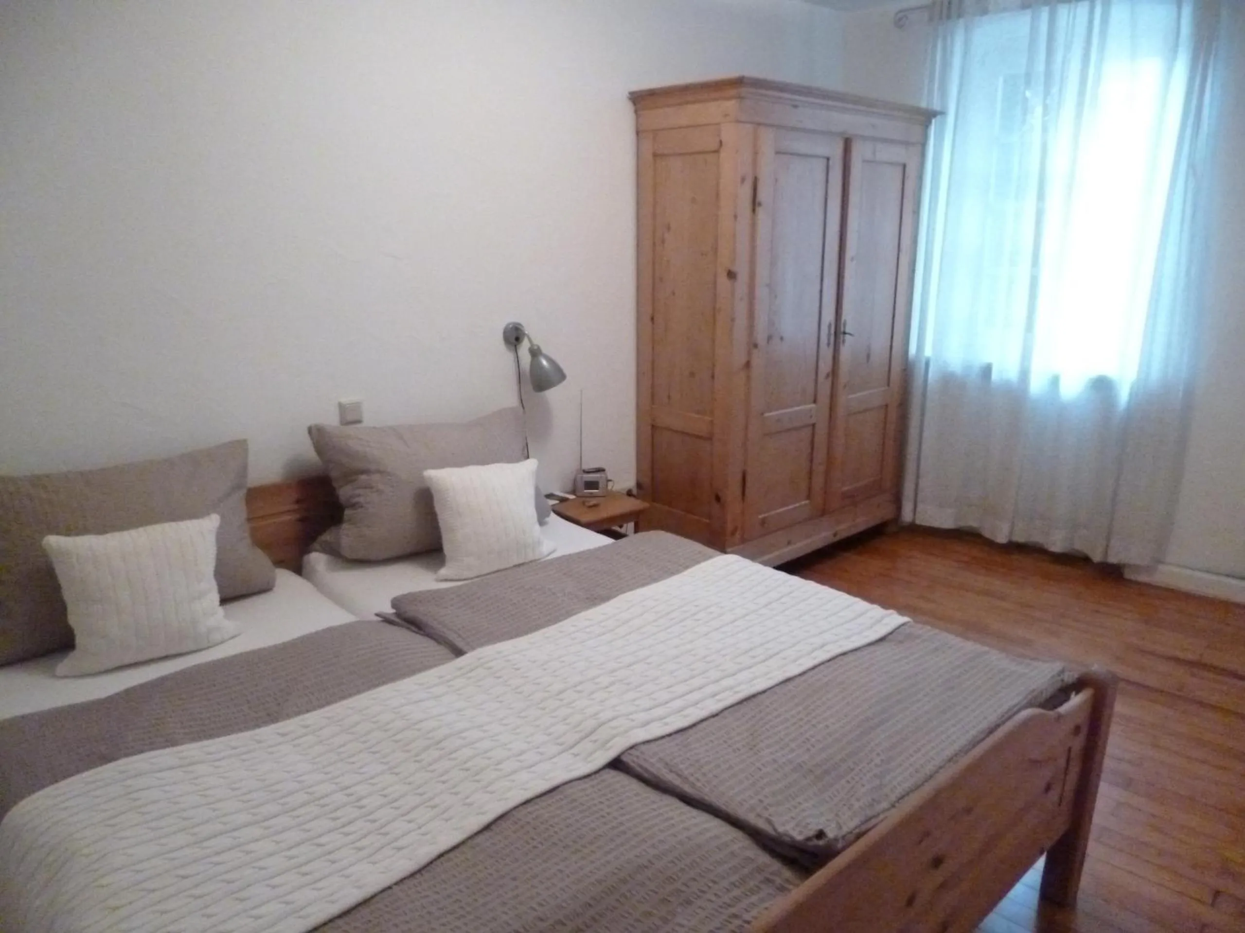 Bed in Alter Winzerhof Weisenheim am Berg e.K.