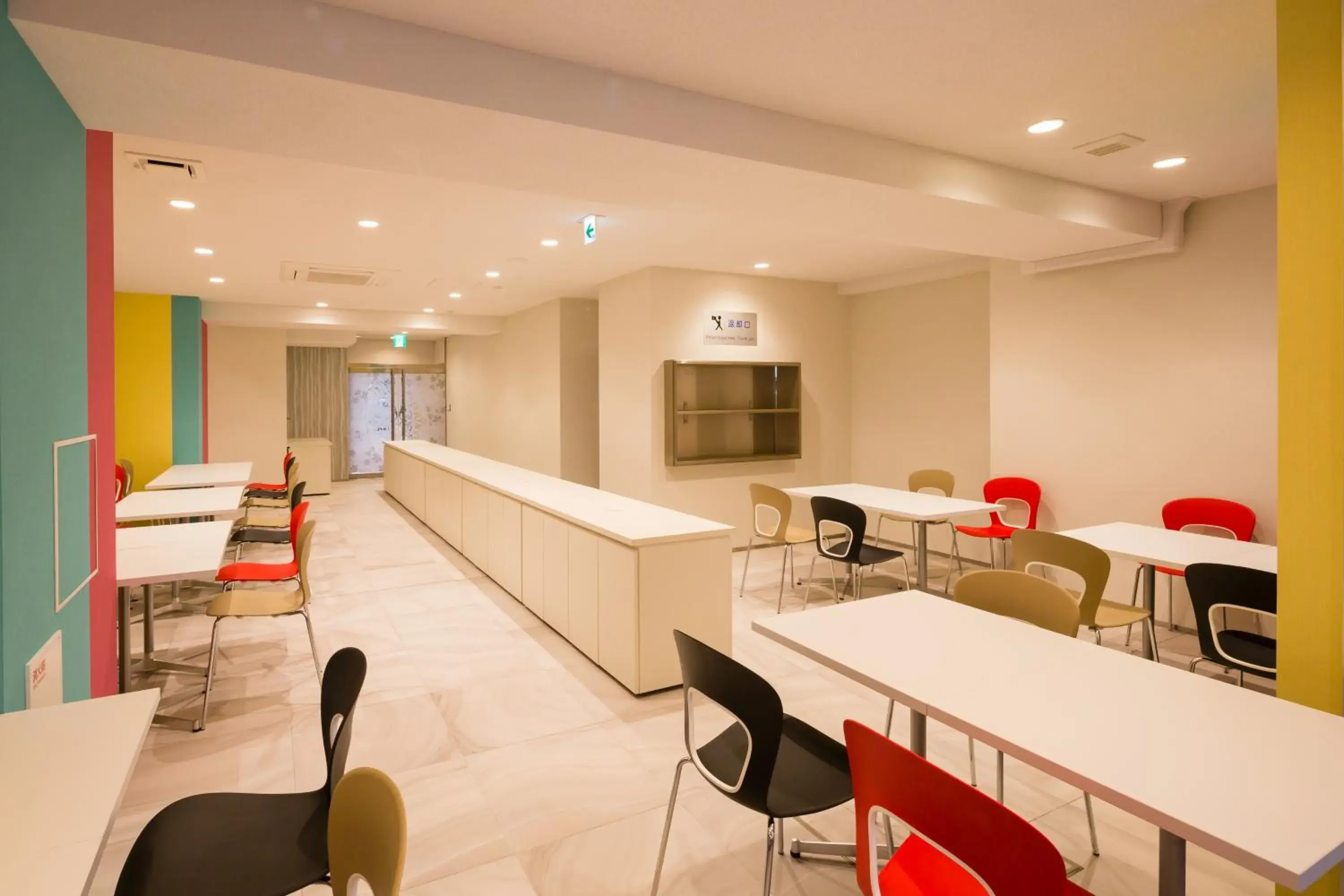 Restaurant/places to eat in SARASA HOTEL Namba Restaurant/places to eat in SARASA HOTEL Namba