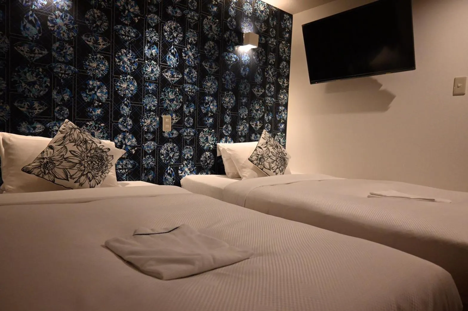 Photo of the whole room, TV/Entertainment Center in Art Inn Namba