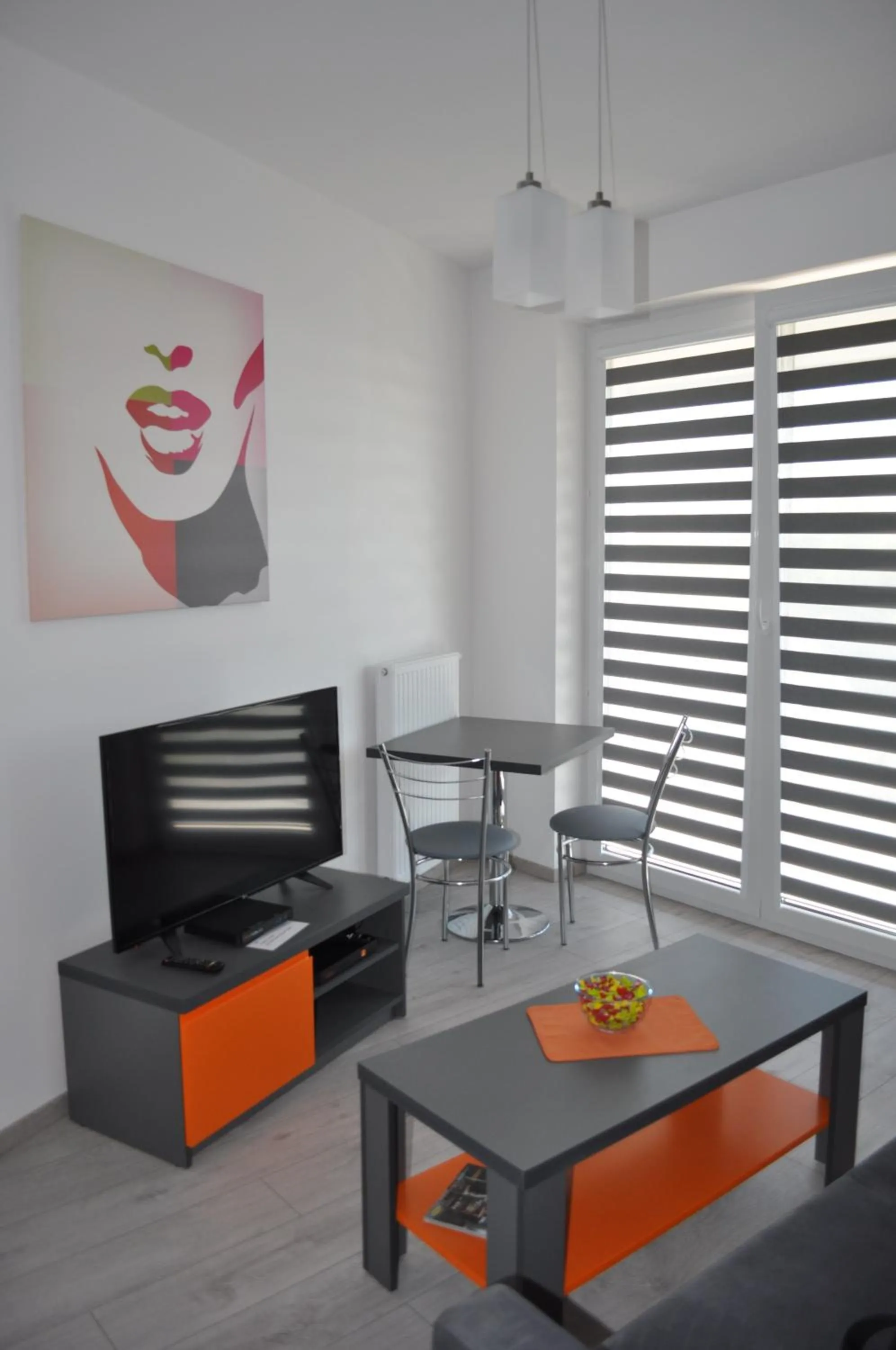 Property building in Pop Art Apartments