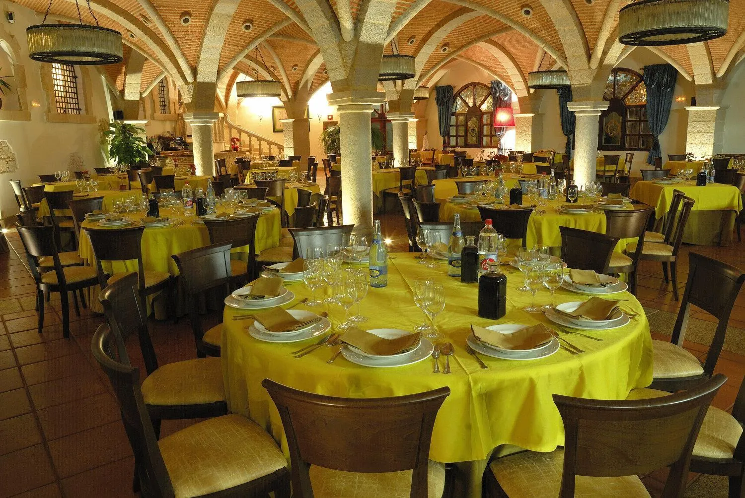 Restaurant/places to eat in Hotel Termal Abadia de Los Templarios