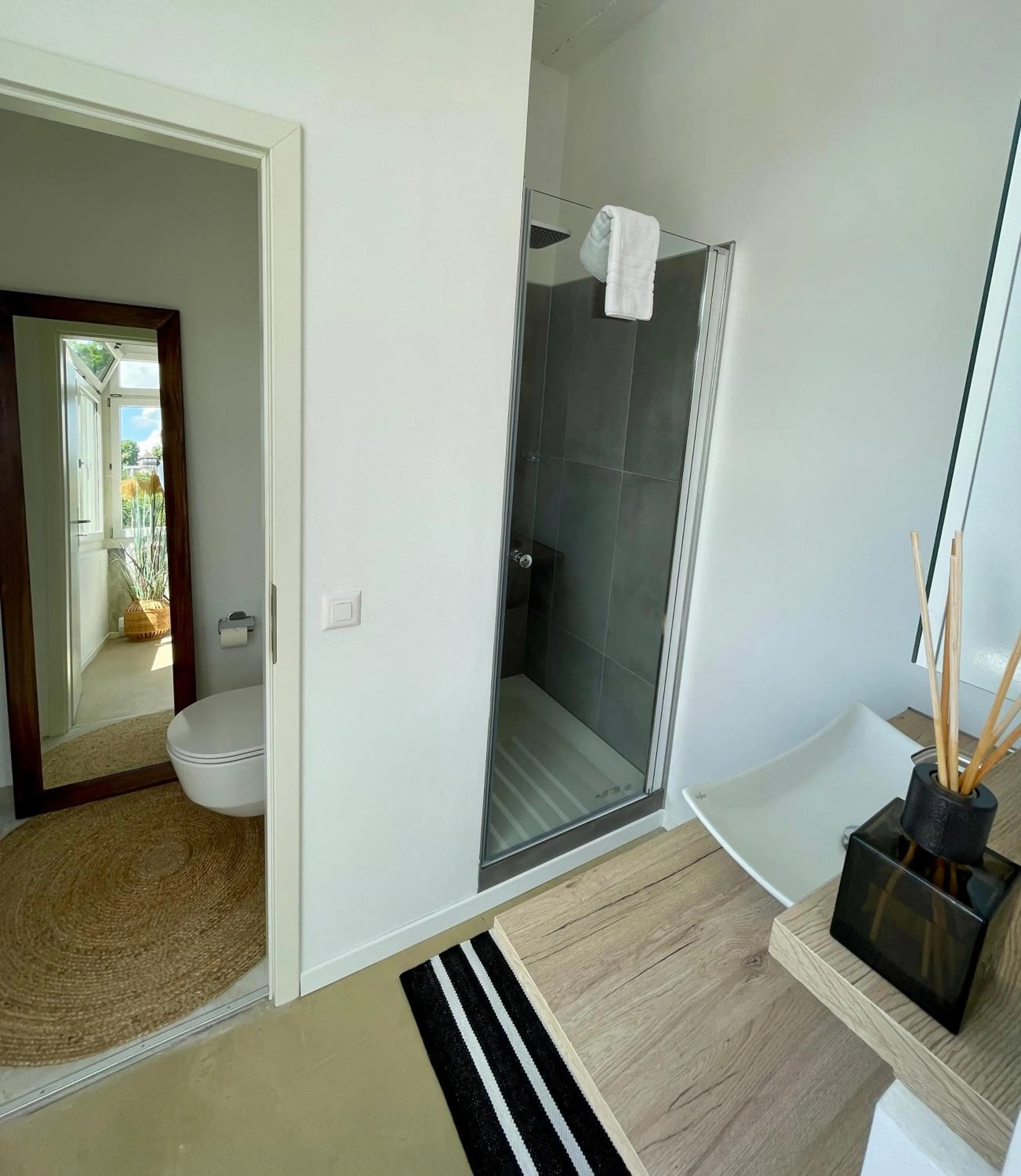 Bathroom in No1 Art B&B