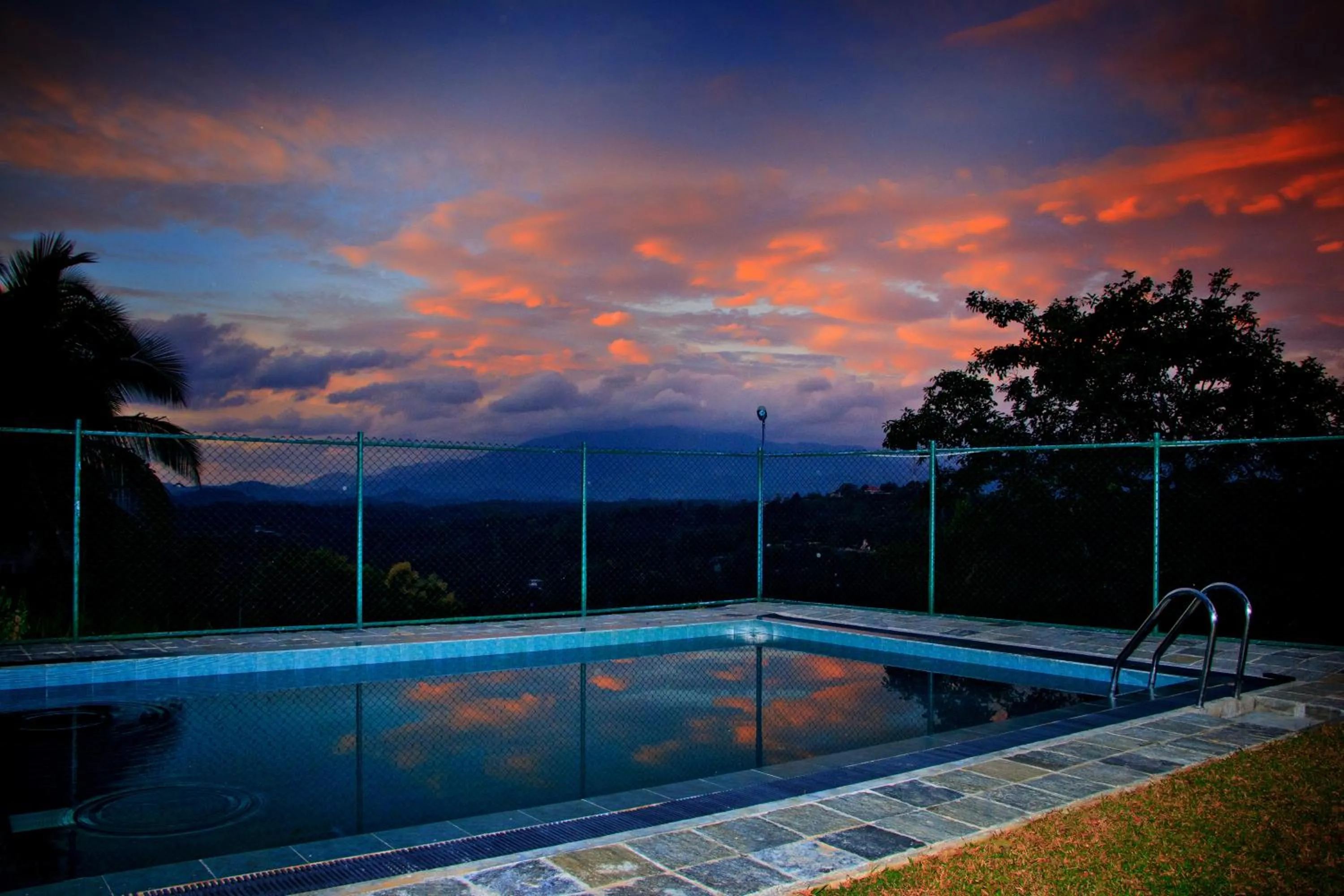 Mountain view in Cirute' Talwatte, Kandy