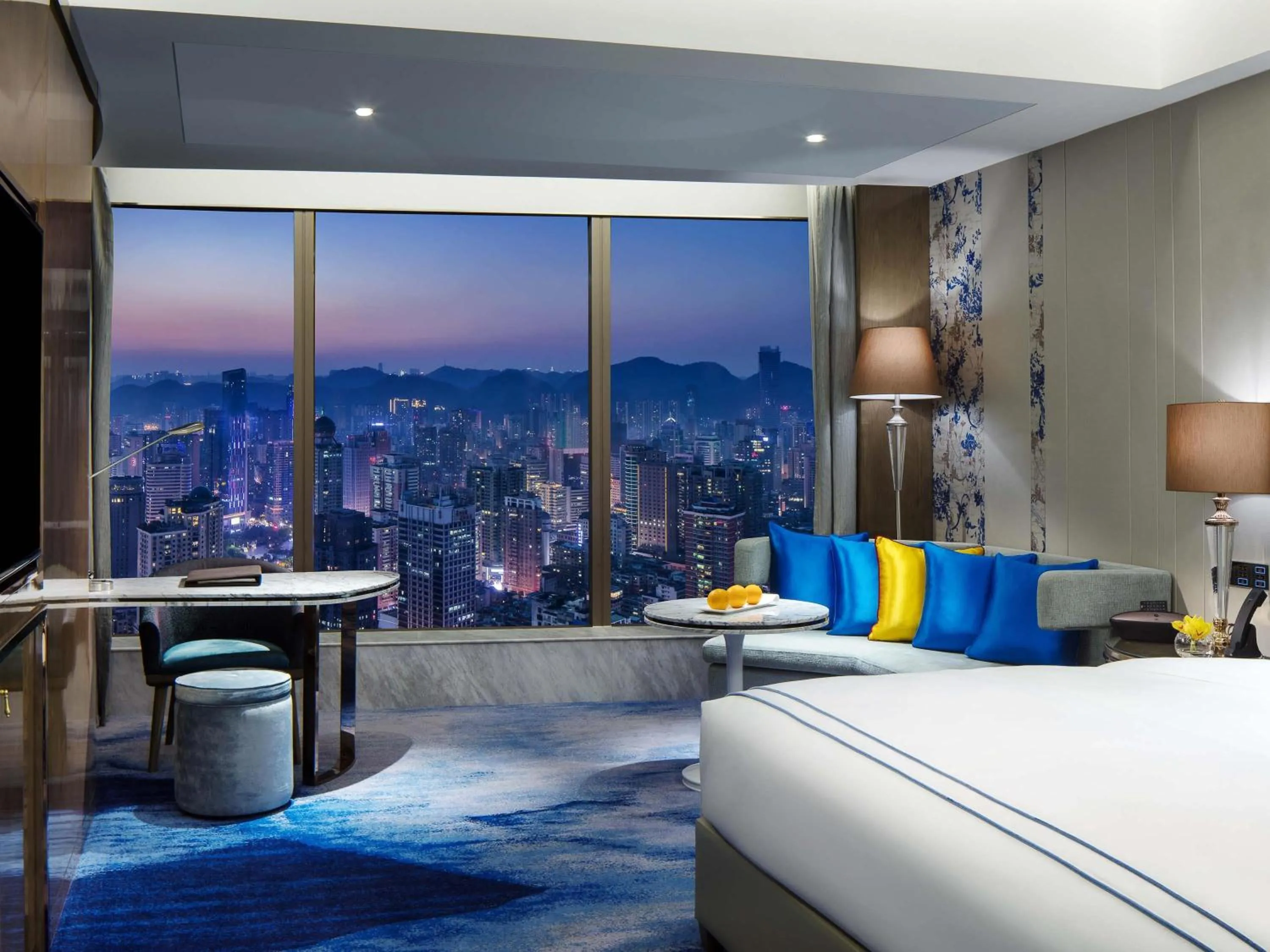 Bedroom, Bed in Sofitel Guiyang Hunter