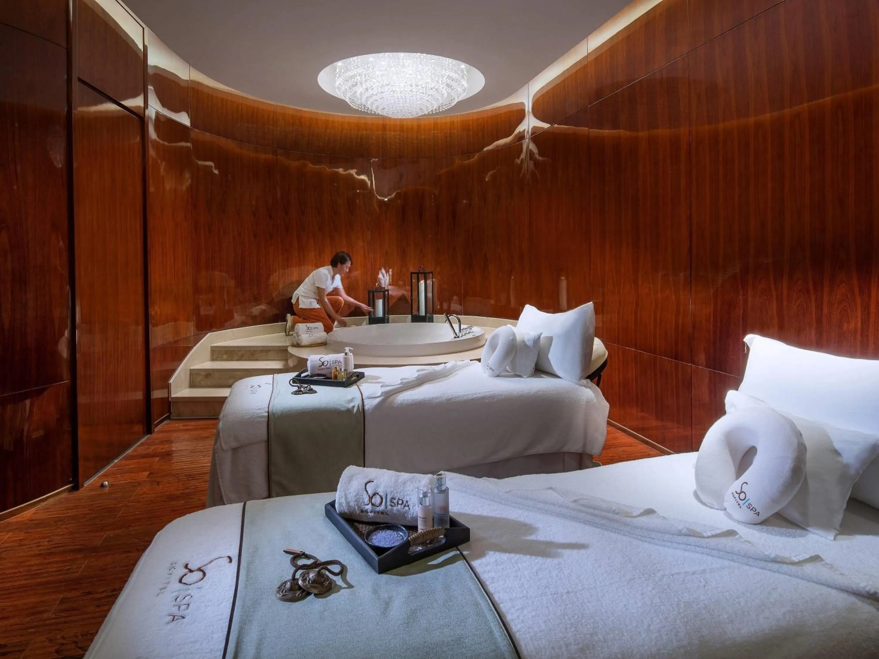 Spa and wellness centre/facilities, Bed in Sofitel Guiyang Hunter