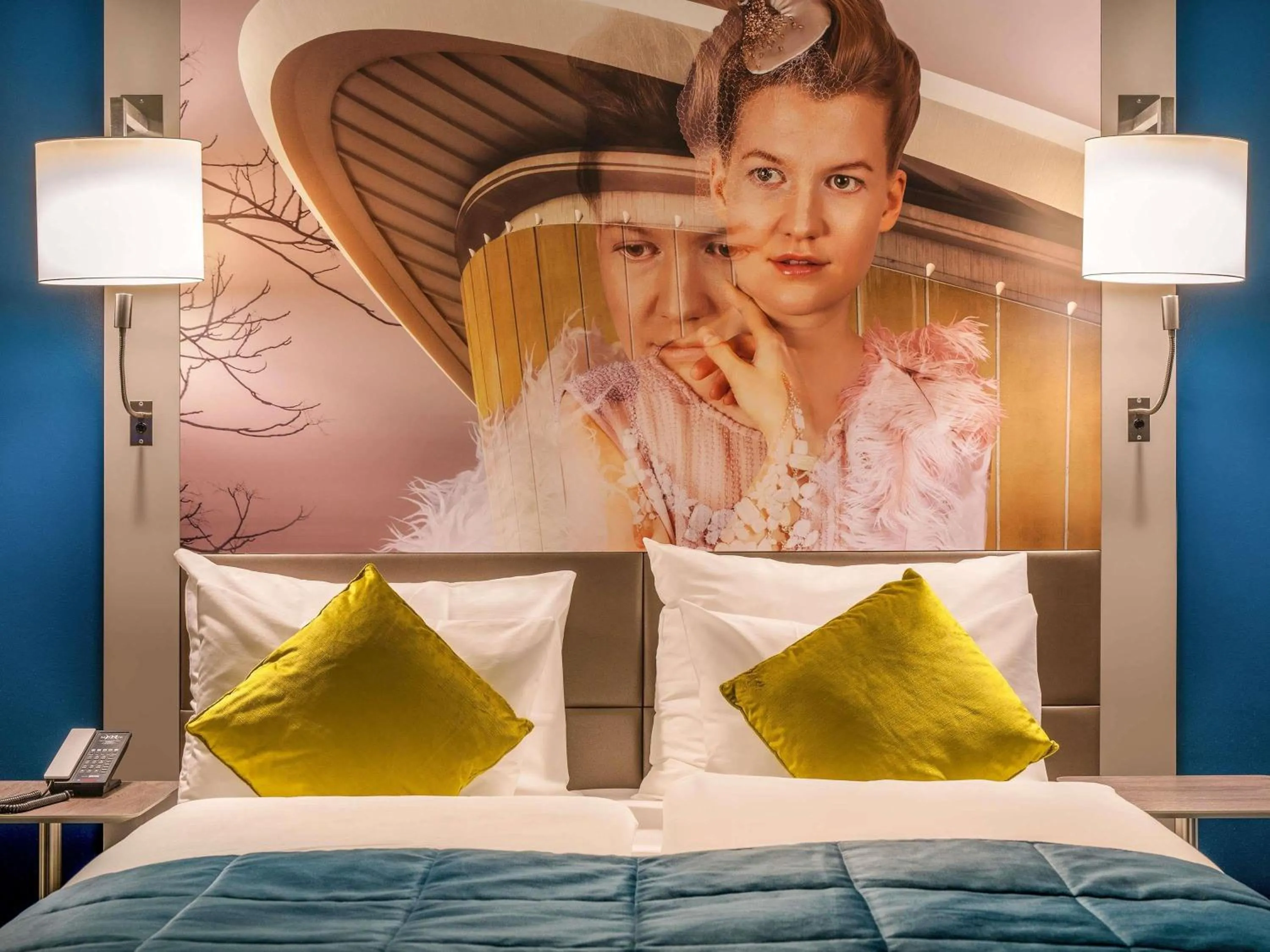 Bedroom, Bed in MERCURE Hotel Berlin Wittenbergplatz