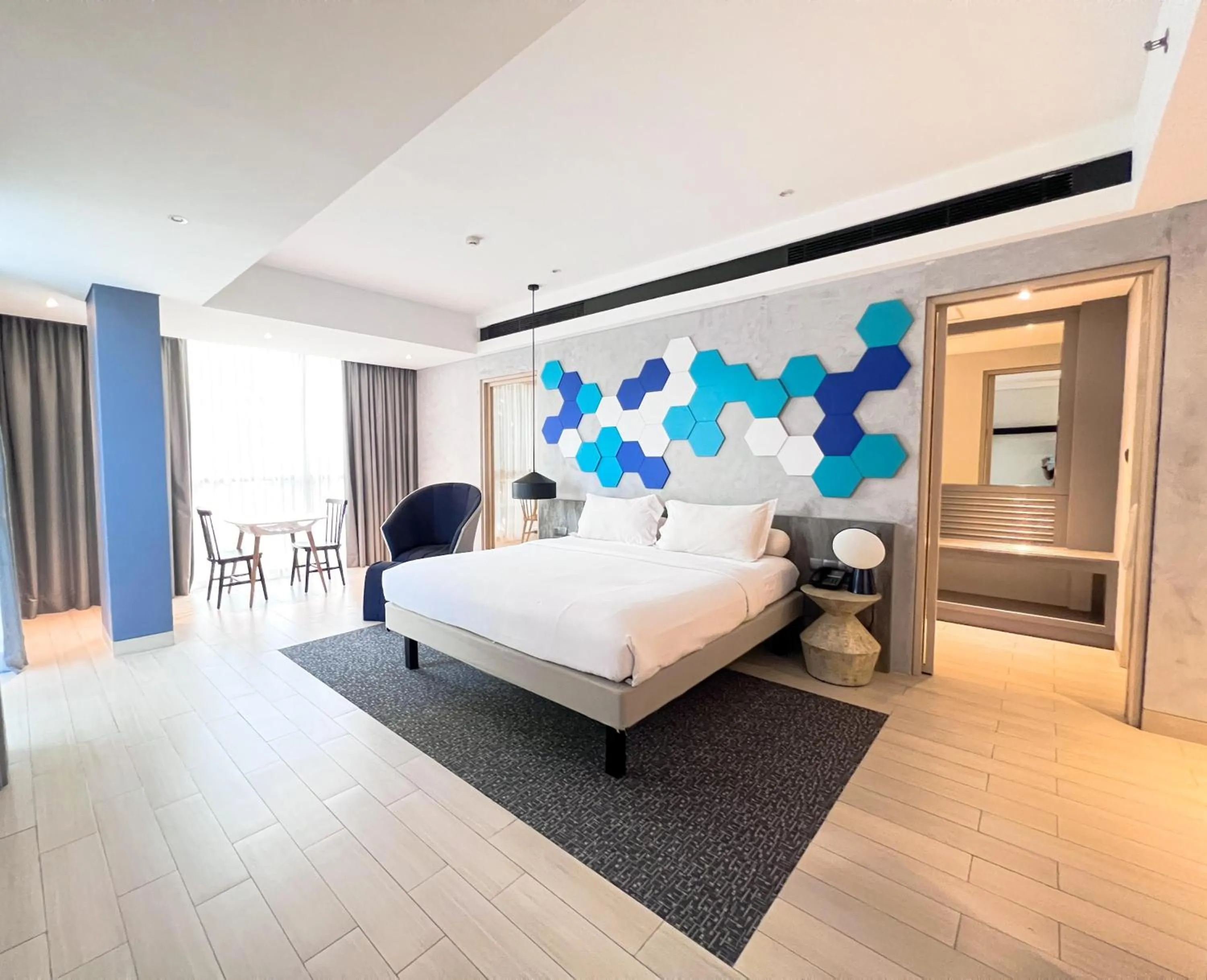 Bed in ibis Styles Batam Nagoya