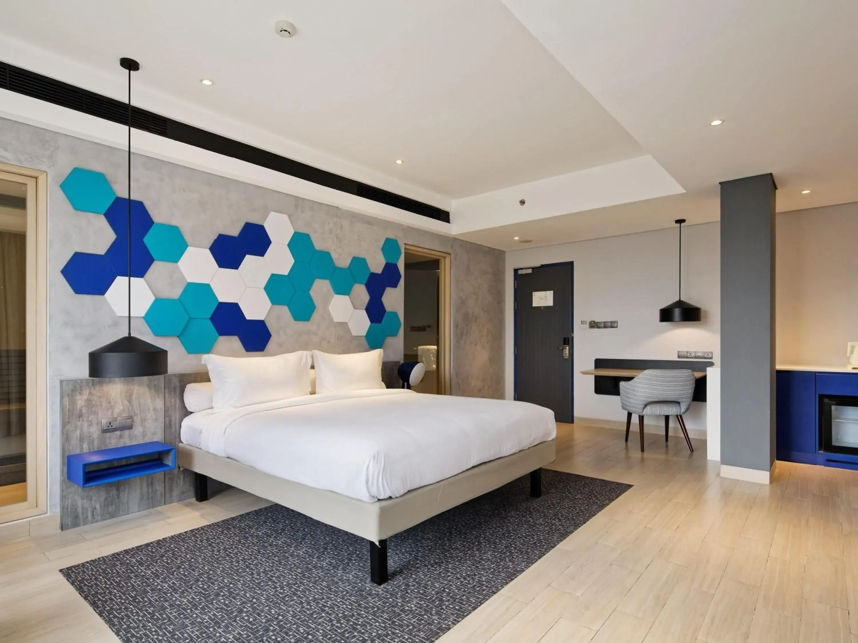 Junior Suite with Queen Bed in ibis Styles Batam Nagoya Junior Suite with Queen Bed in ibis Styles Batam Nagoya