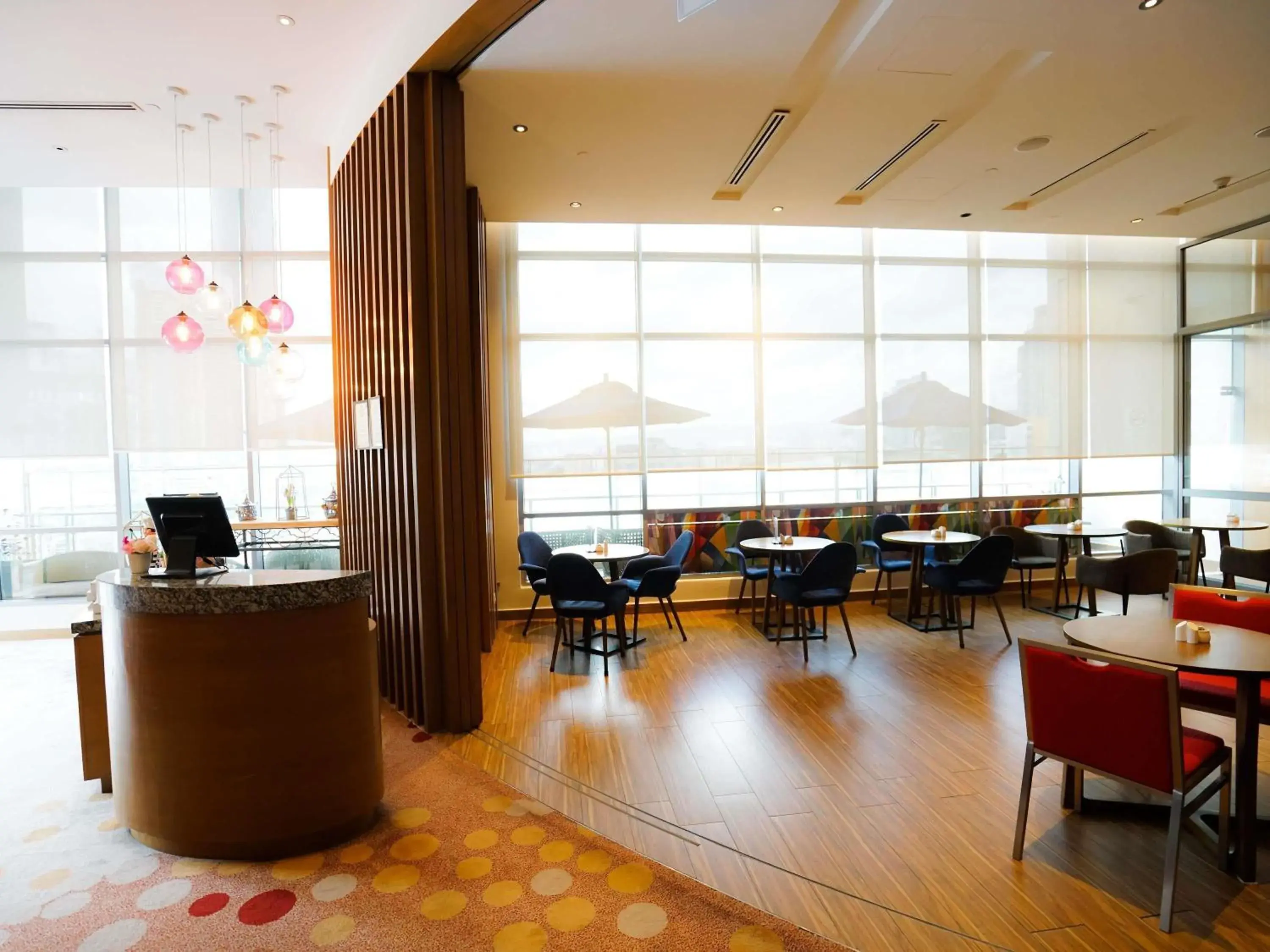 Restaurant/places to eat in Mercure Kuala Lumpur Shaw Parade Restaurant/places to eat in Mercure Kuala Lumpur Shaw Parade