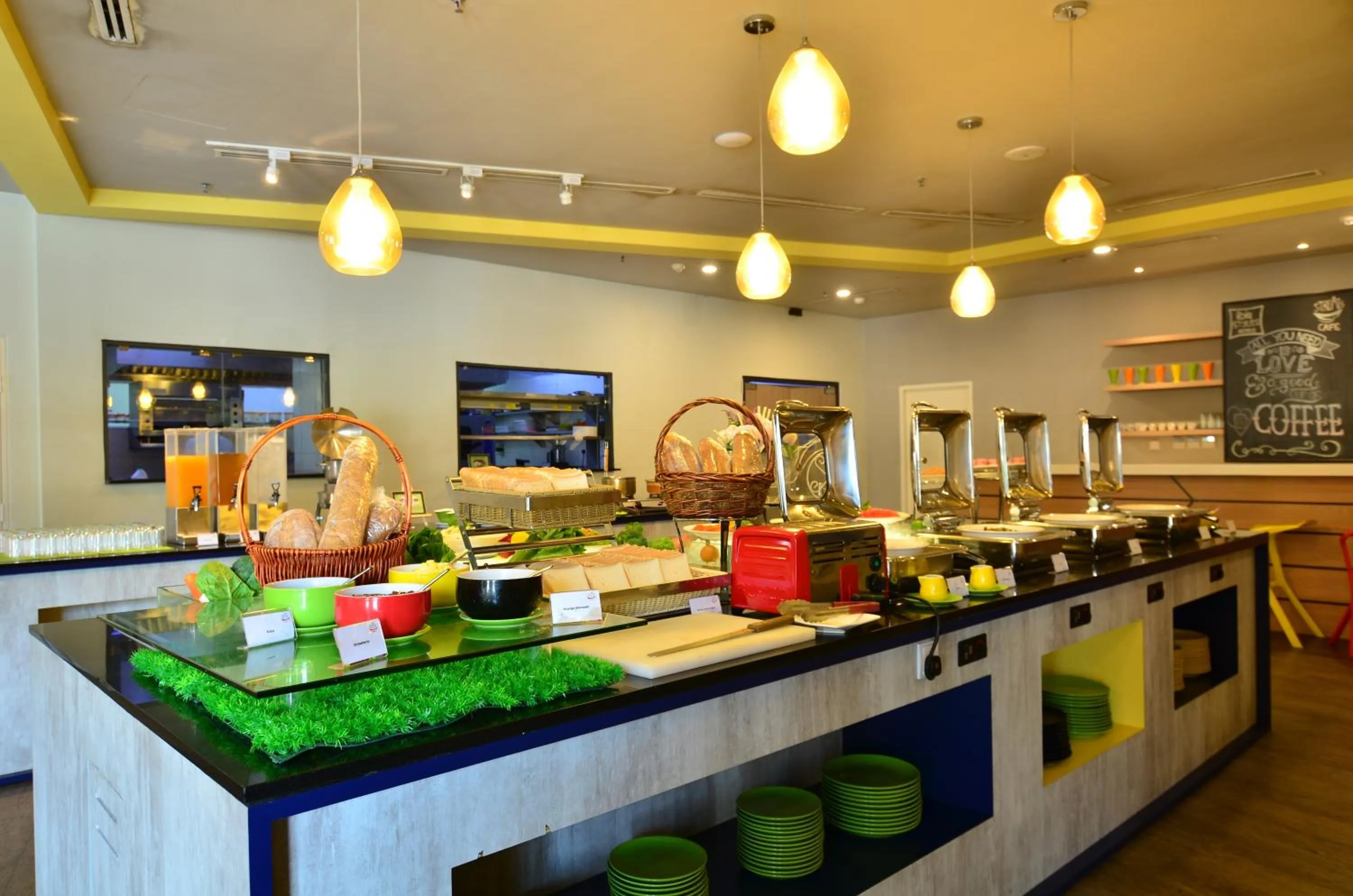Food and drinks in ibis Styles Kuala Lumpur Sri Damansara