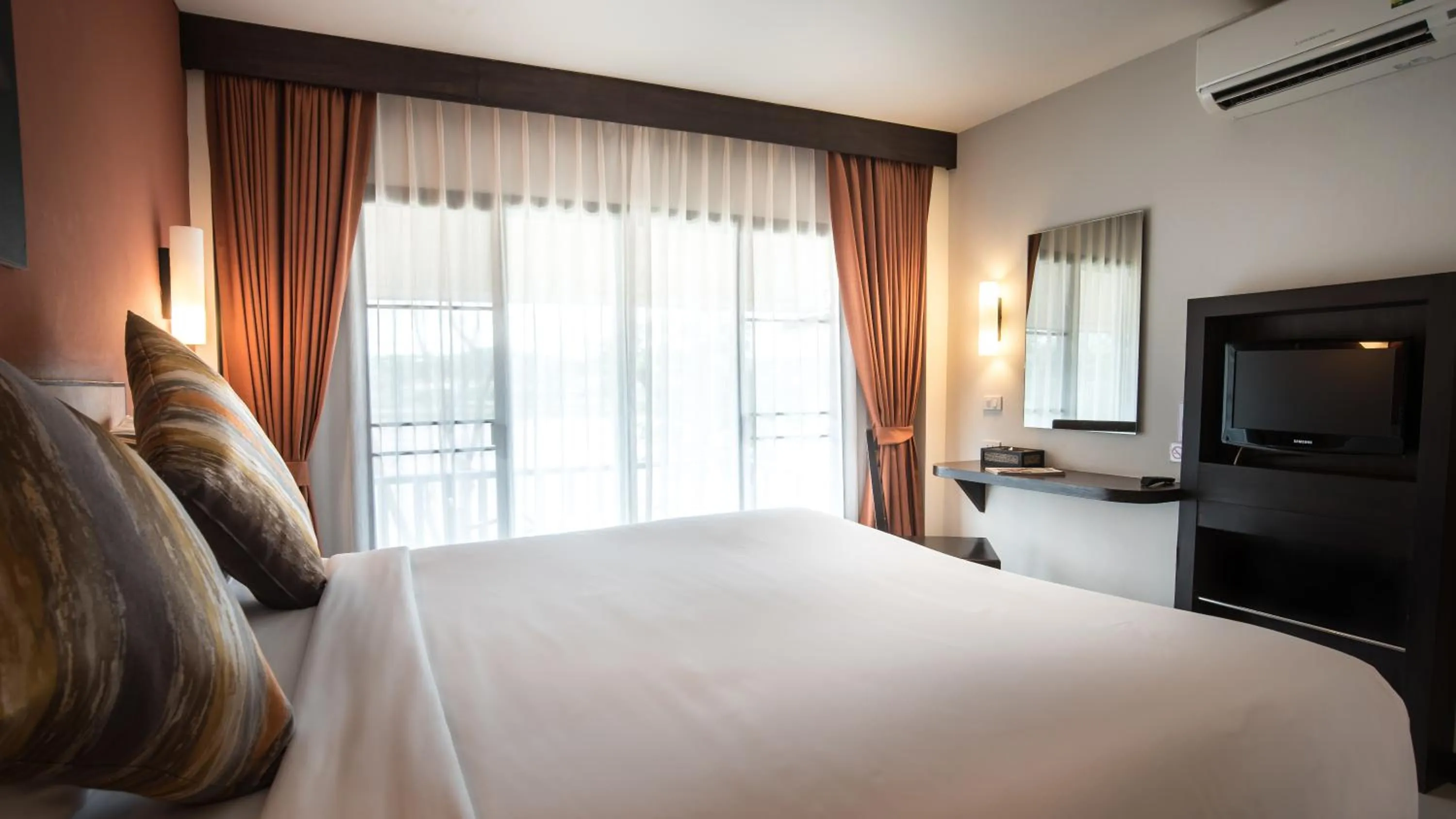 Garden, Bed in Chiangkhong Teak Garden Riverfront Onsen Hotel- SHA Extra Plus