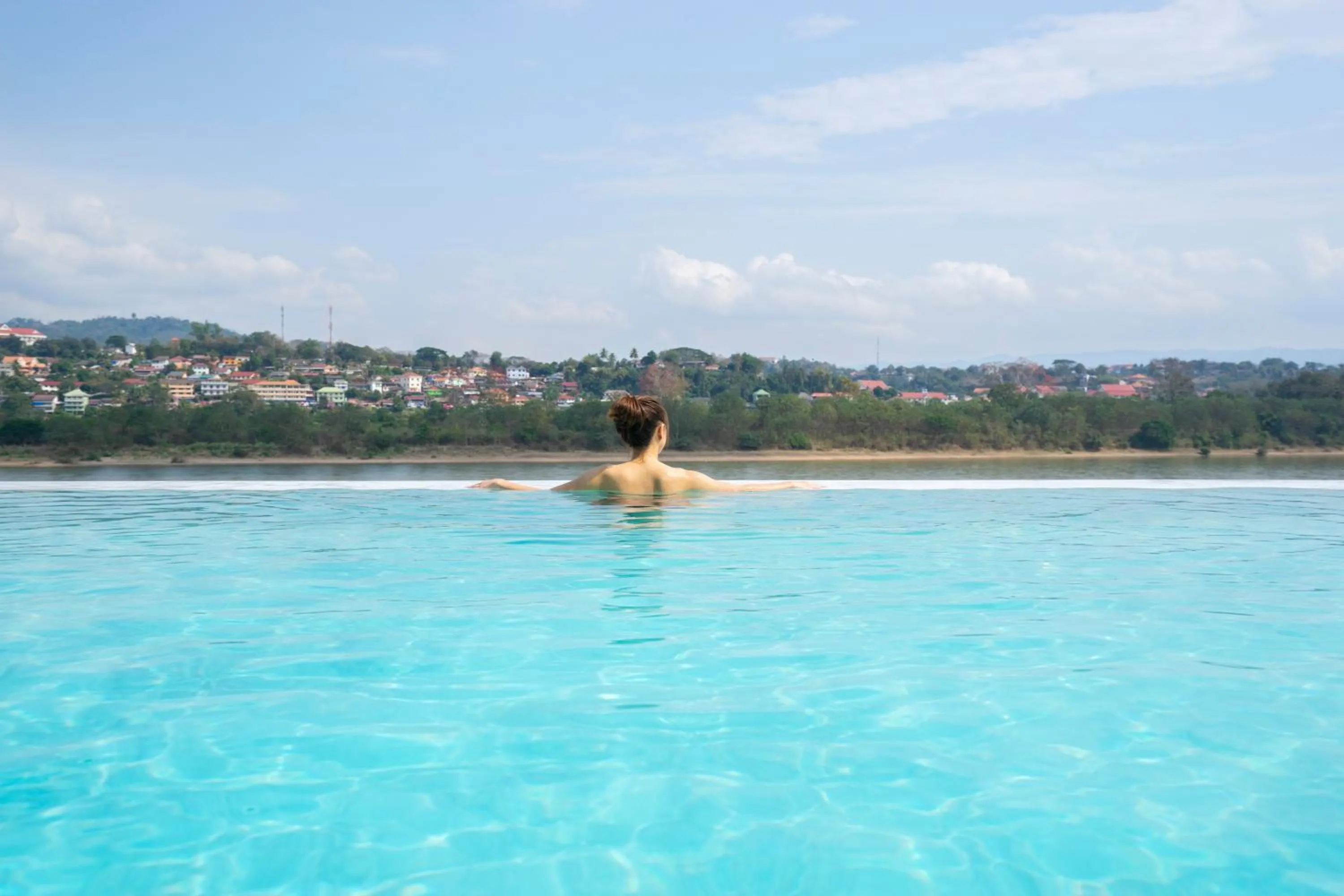 Chiangkhong Teak Garden Riverfront Onsen Hotel- SHA Extra Plus