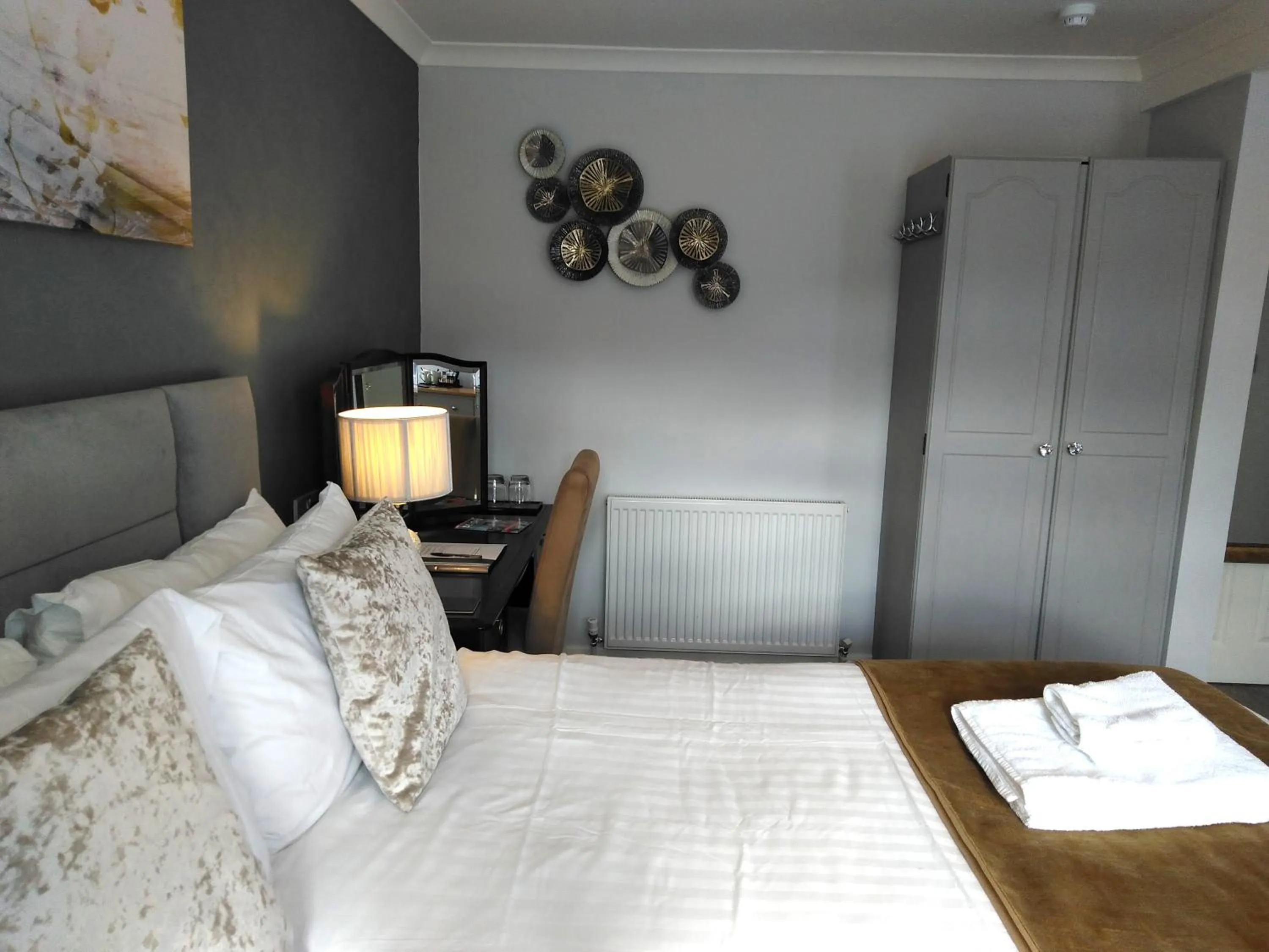 Bedroom in Barclay Court Guest House