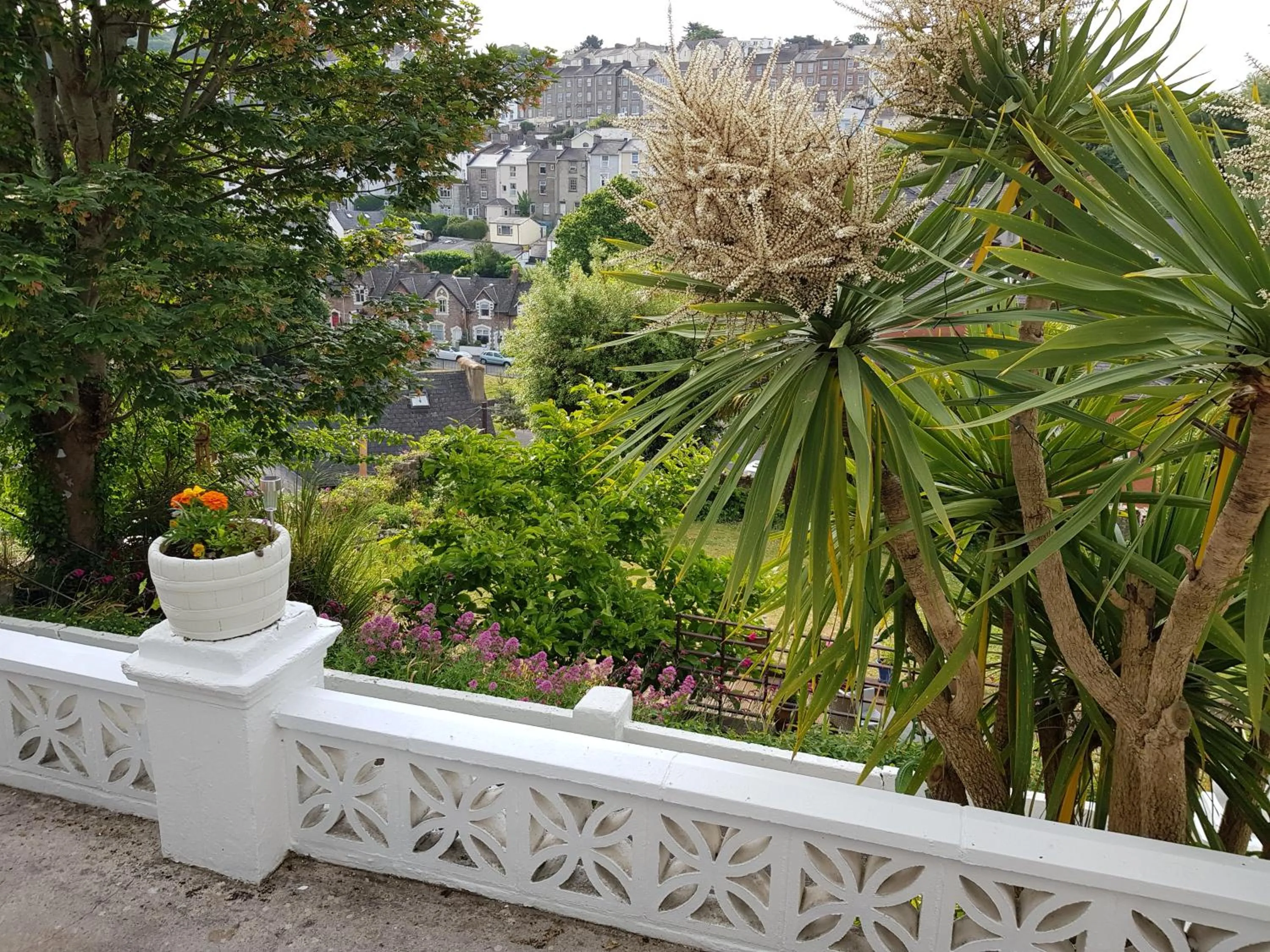Balcony/Terrace in Barclay Court Guest House