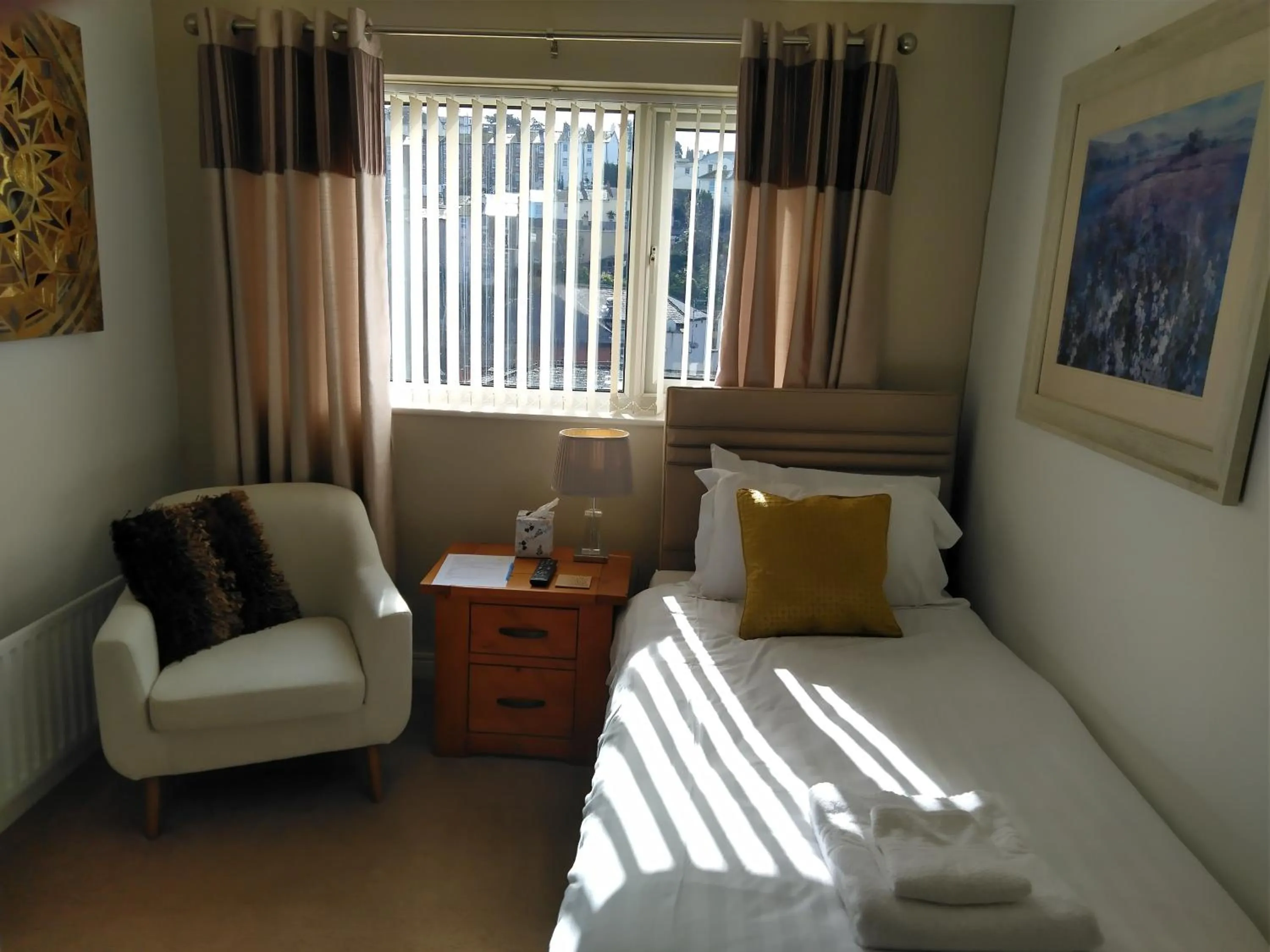 Seating Area in Barclay Court Guest House