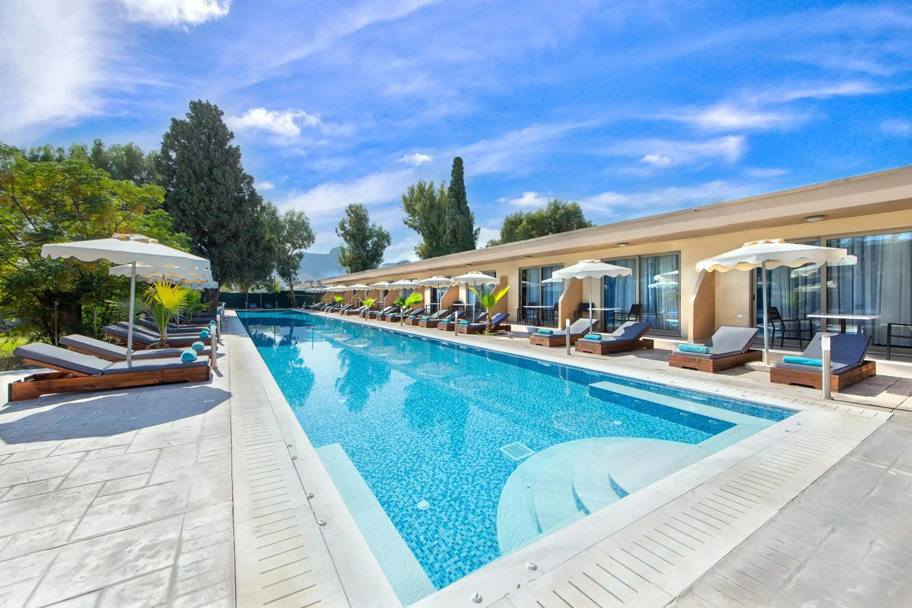 Triple Room with Private Pool in Marathon Hotel - All Inclusive Triple Room with Private Pool in Marathon Hotel - All Inclusive