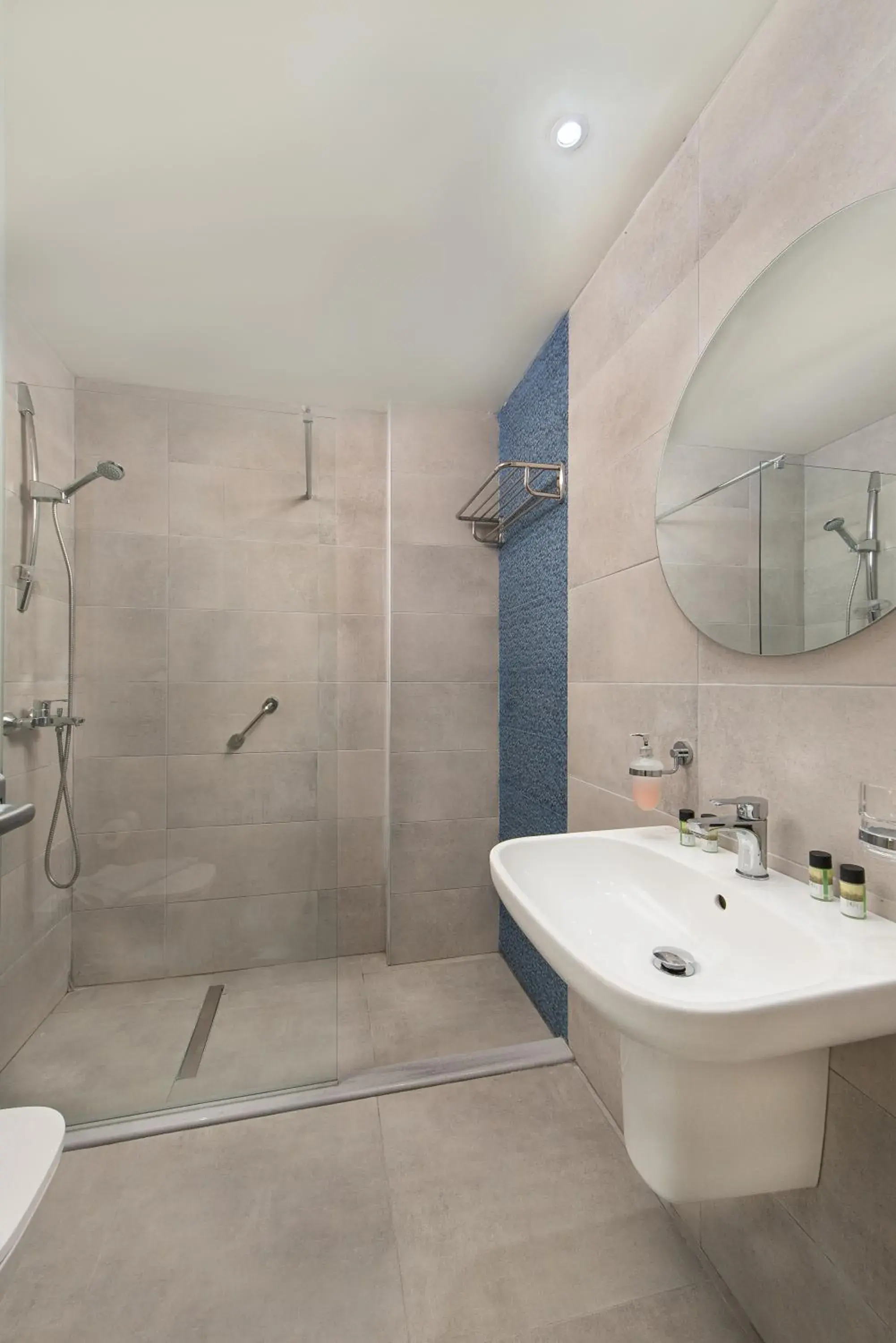 Twin Room with Private Pool in Marathon Hotel - All Inclusive Twin Room with Private Pool in Marathon Hotel - All Inclusive