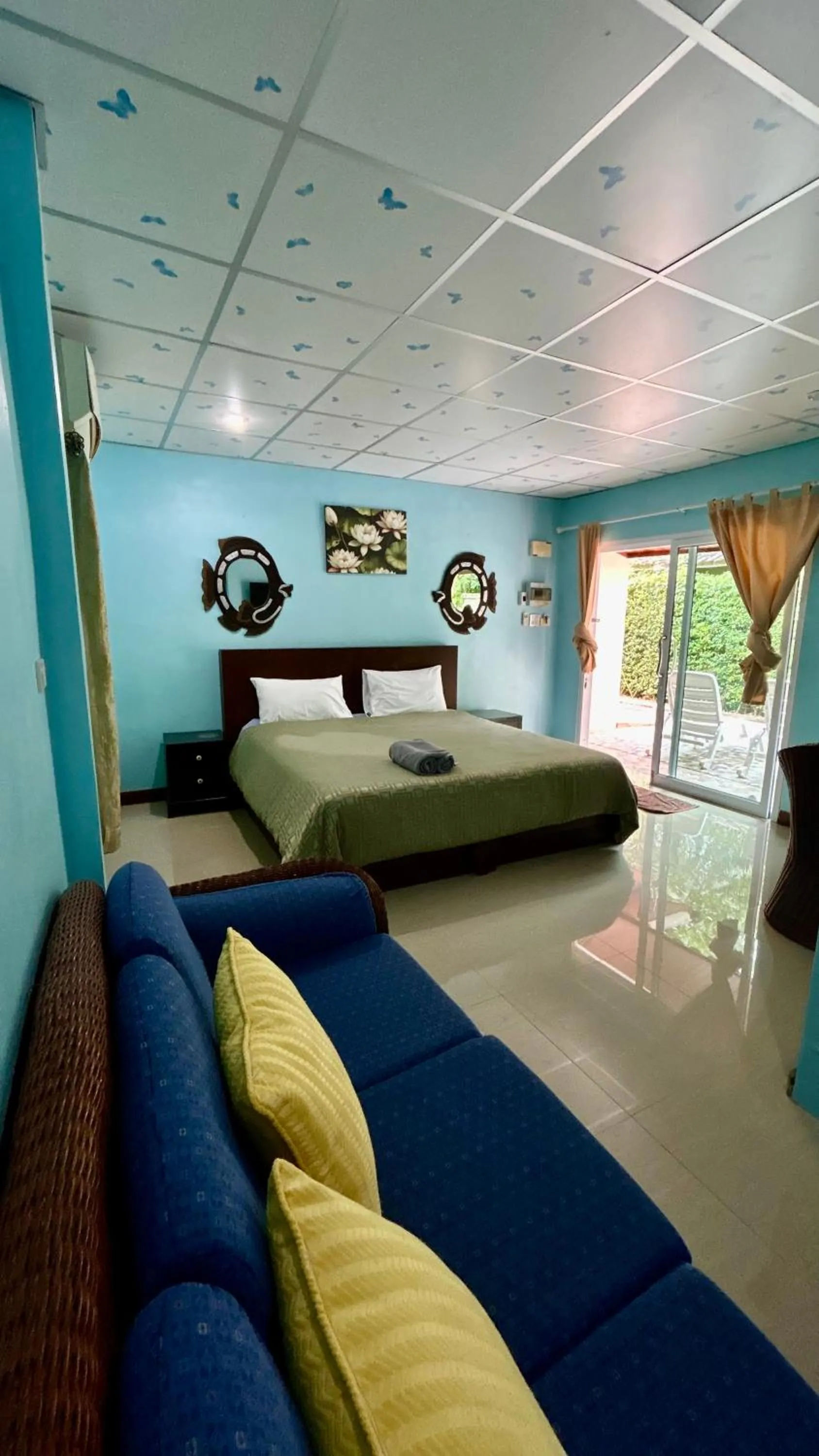 Pakmeng Beach Resort