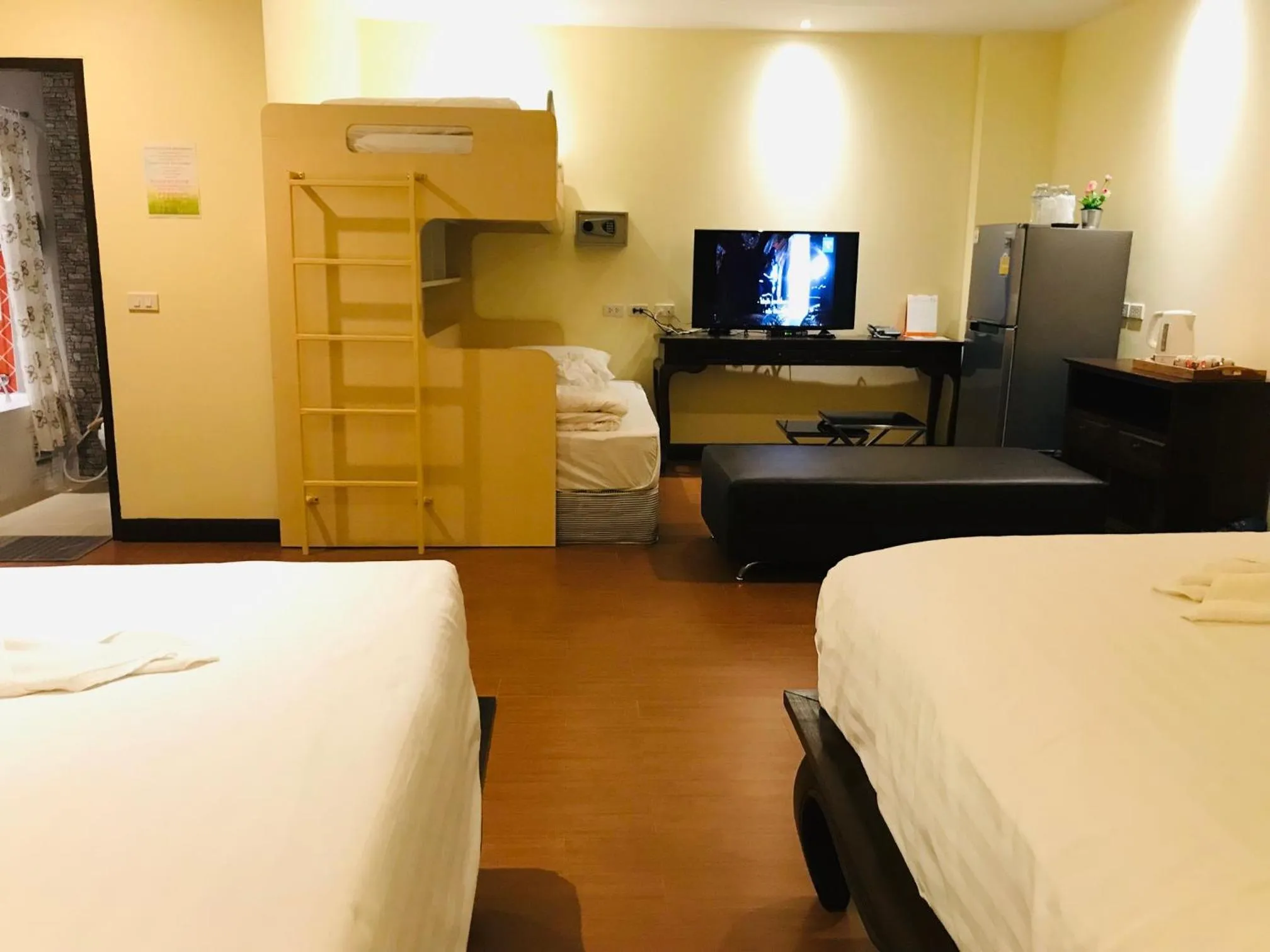 Bed in Baan Sang Singh