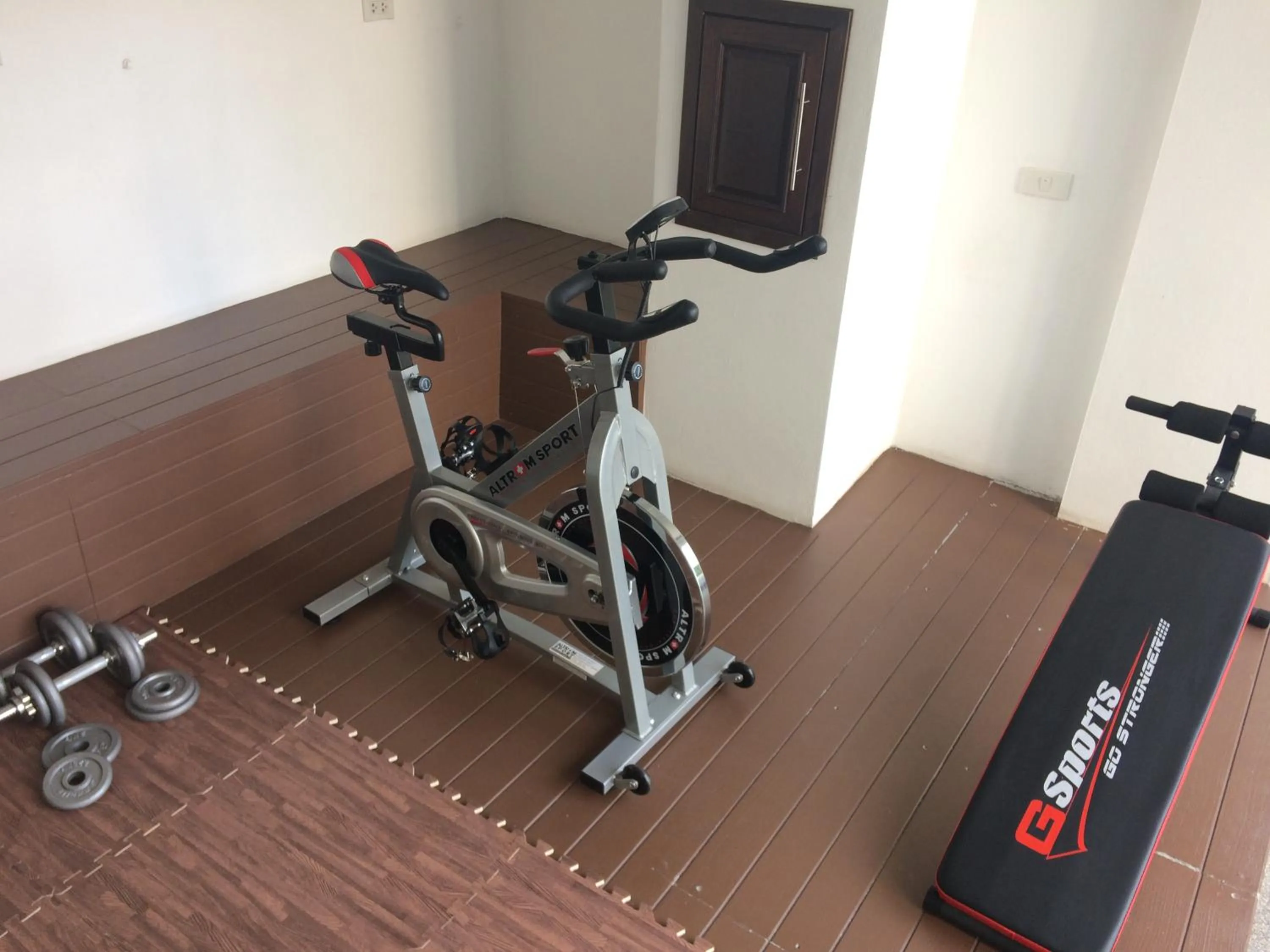 Fitness centre/facilities in Baan Sang Singh