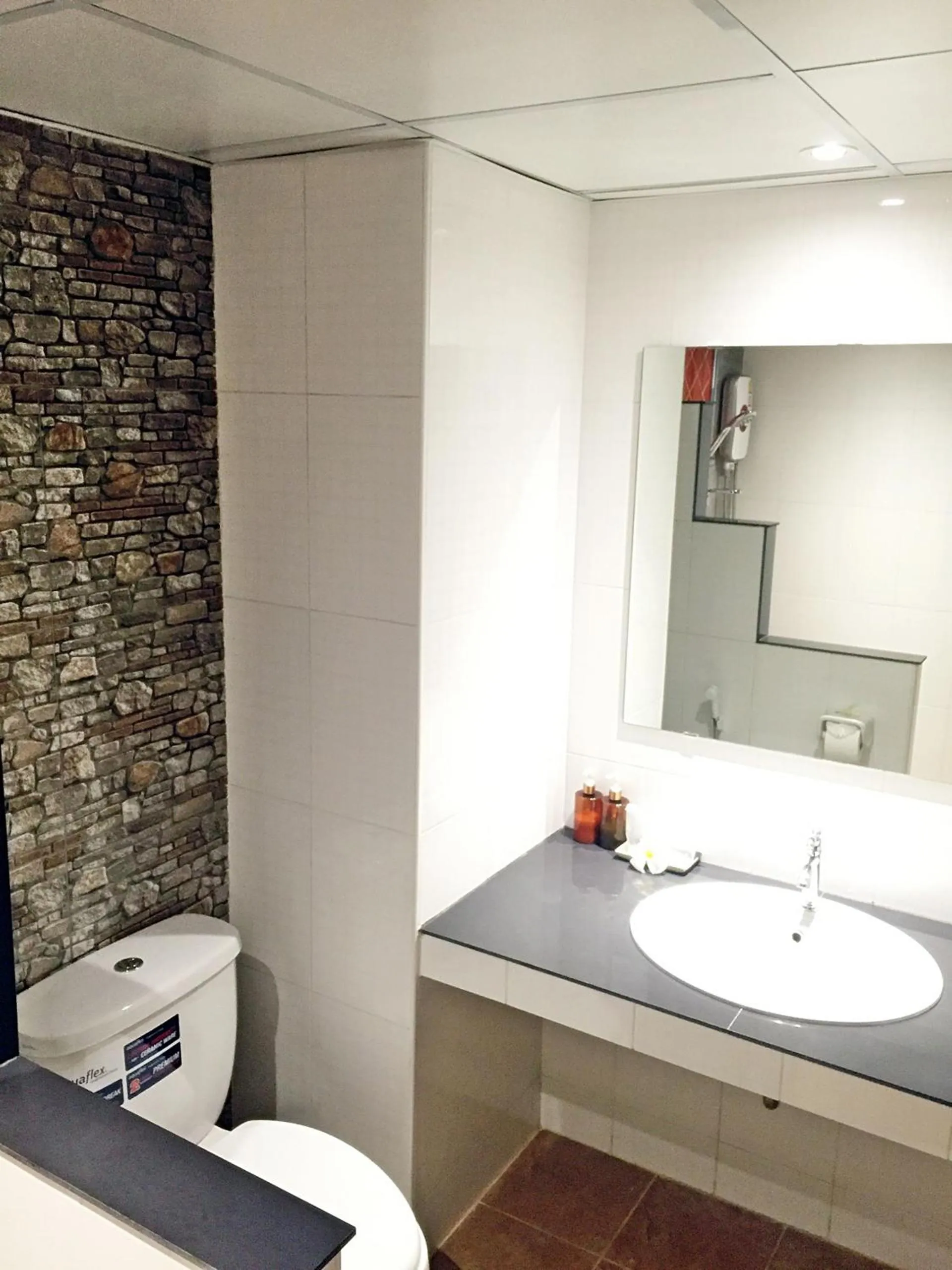 Bathroom in Baan Sang Singh