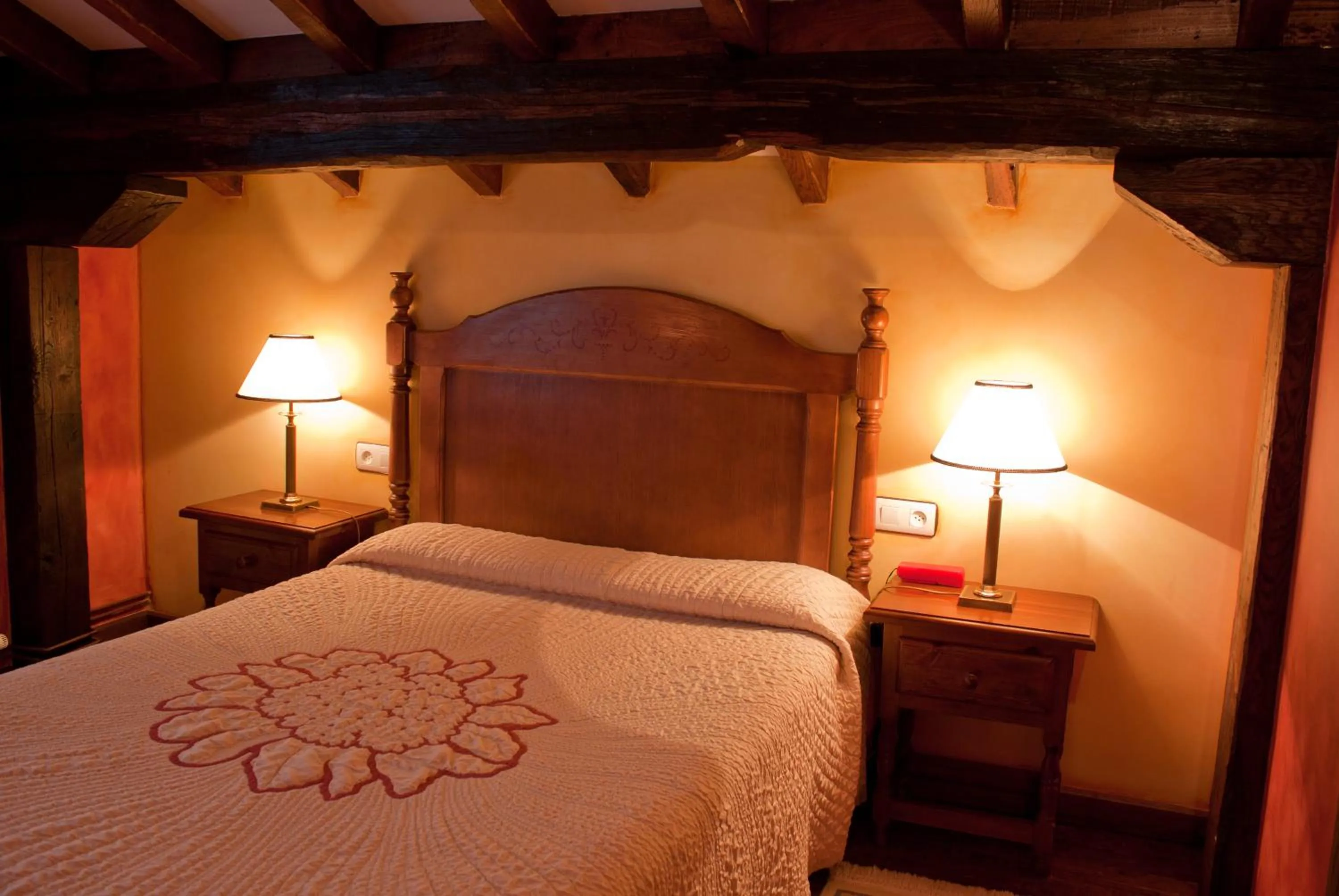 Bed in La Casa del Organista