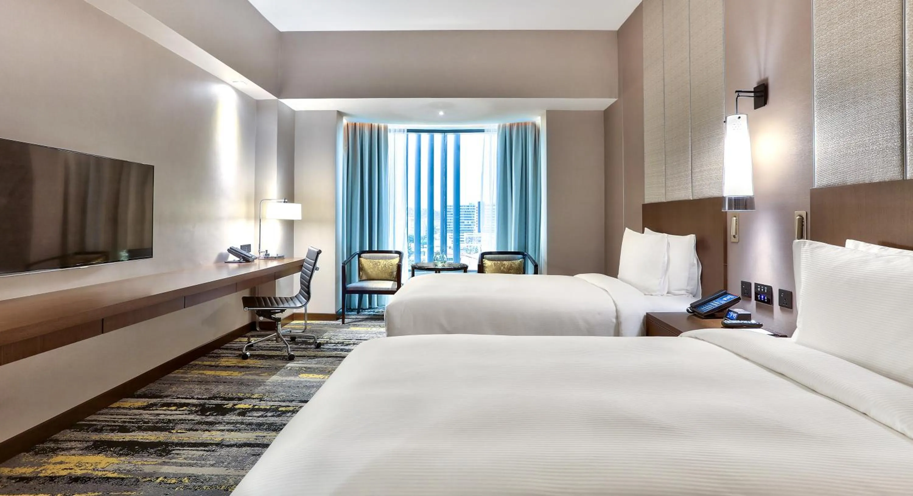 Bed in Hilton Kota Kinabalu