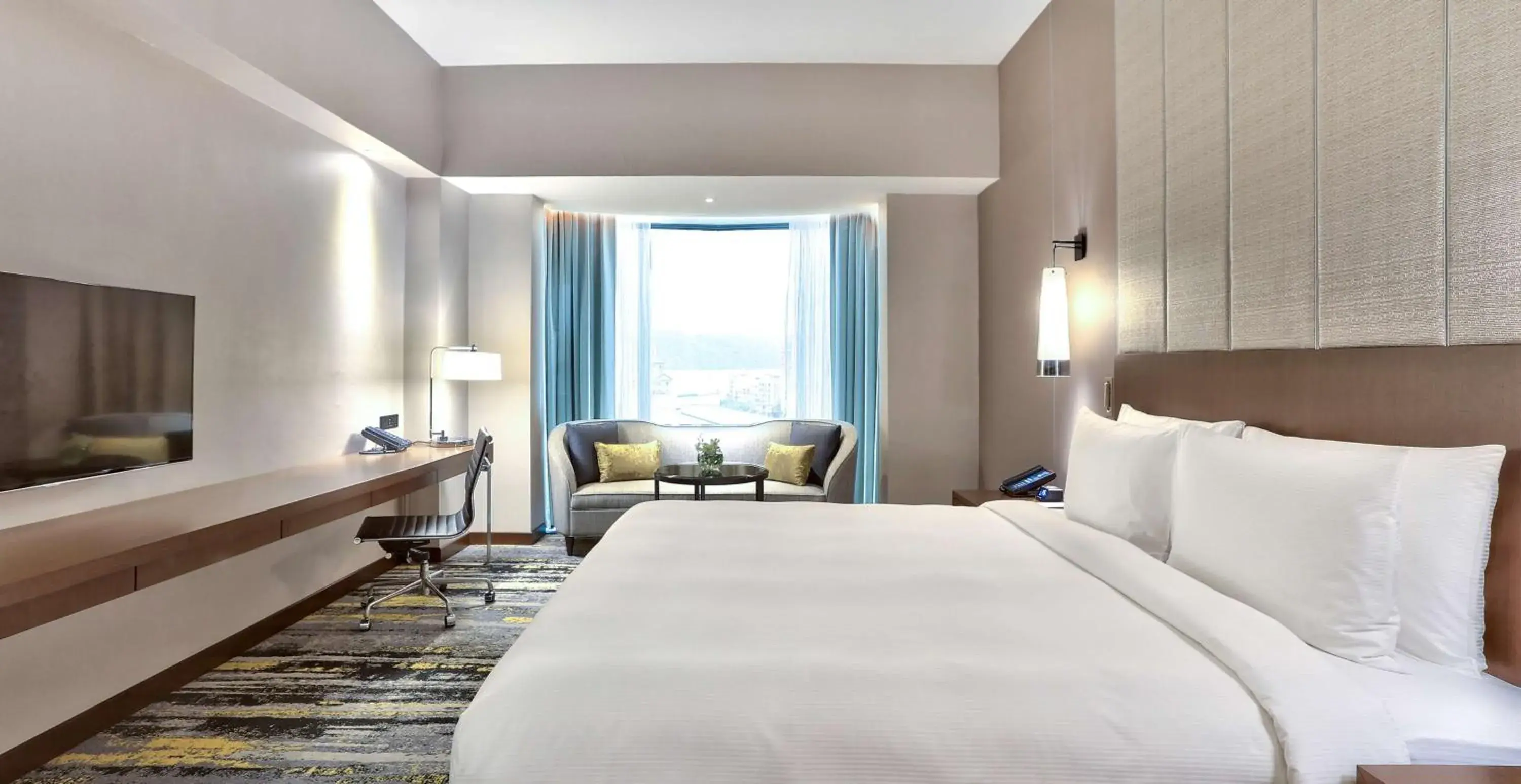 Bed in Hilton Kota Kinabalu Bed in Hilton Kota Kinabalu