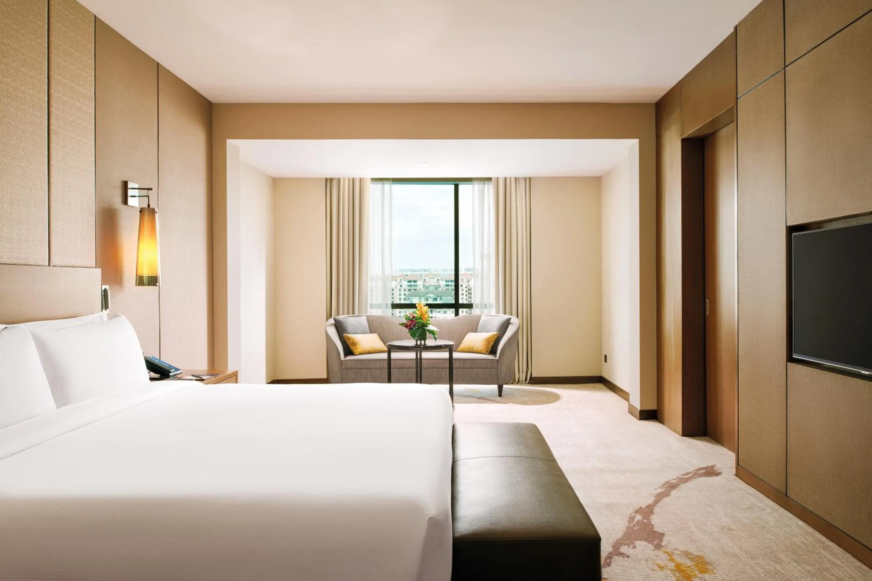 Bed in Hilton Kota Kinabalu