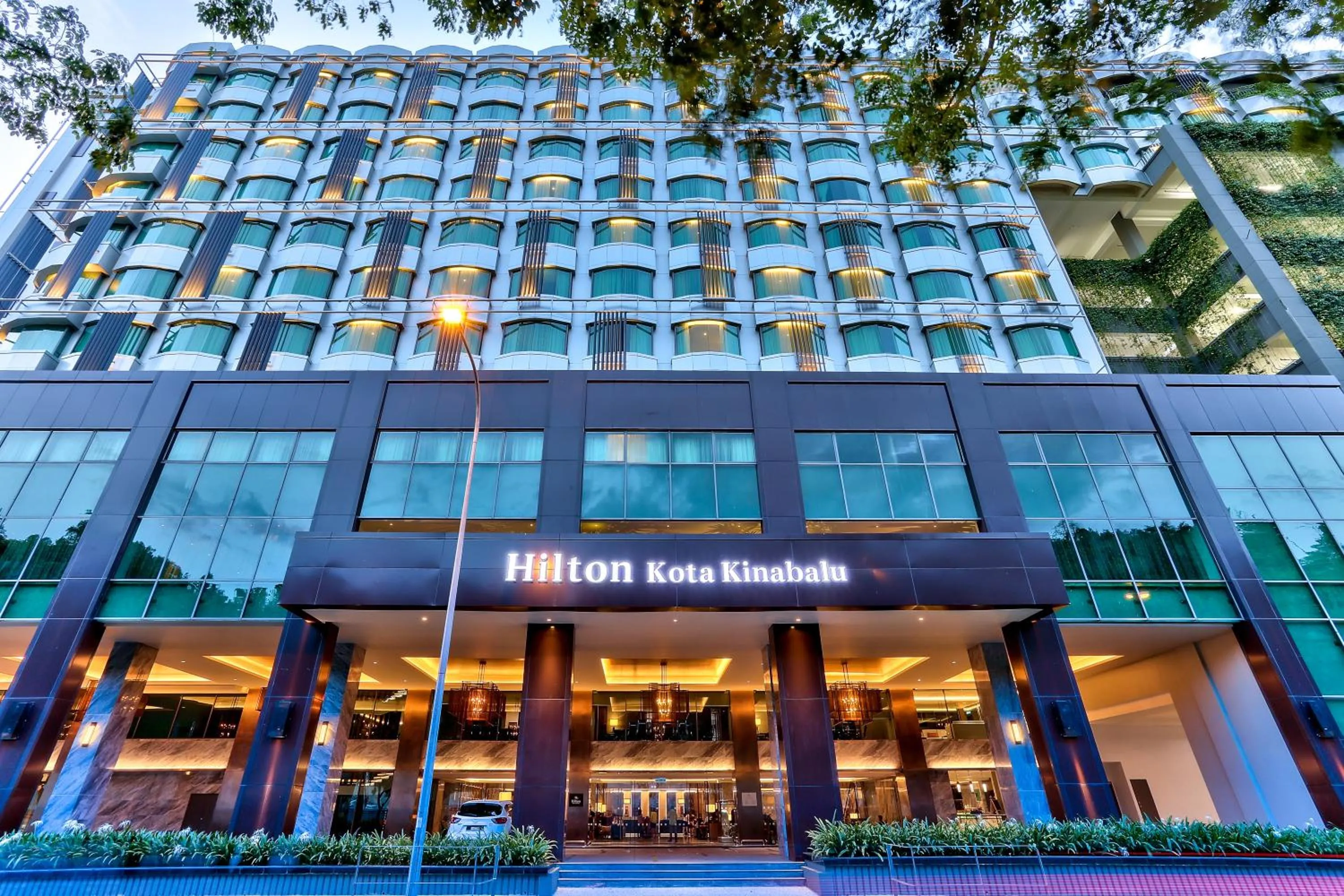 Property building in Hilton Kota Kinabalu