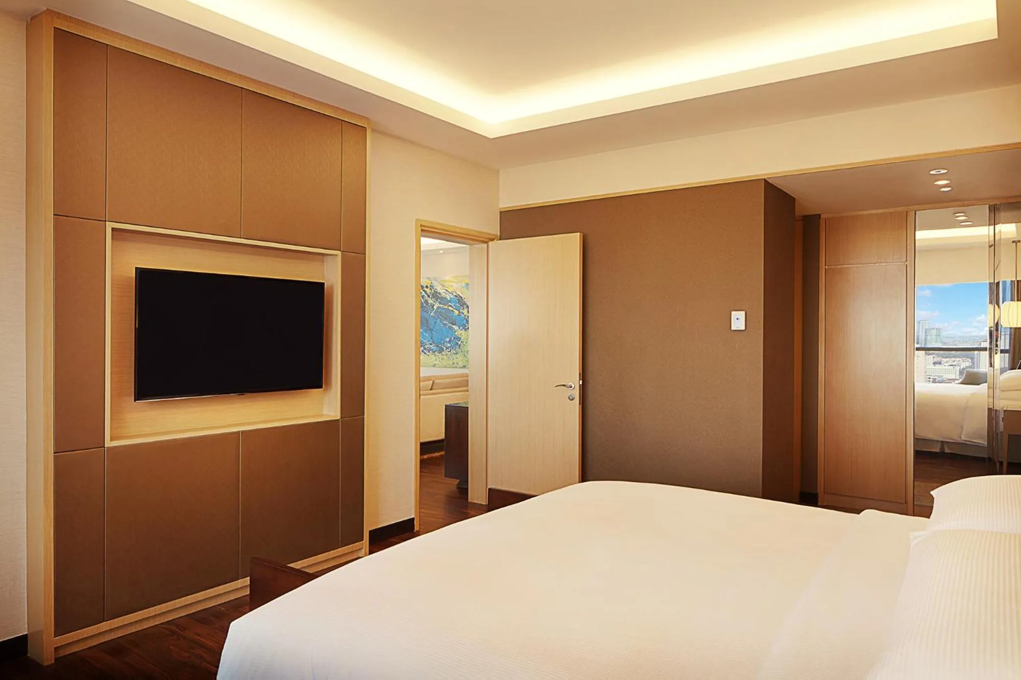 Bedroom, Bed in DoubleTree by Hilton Melaka